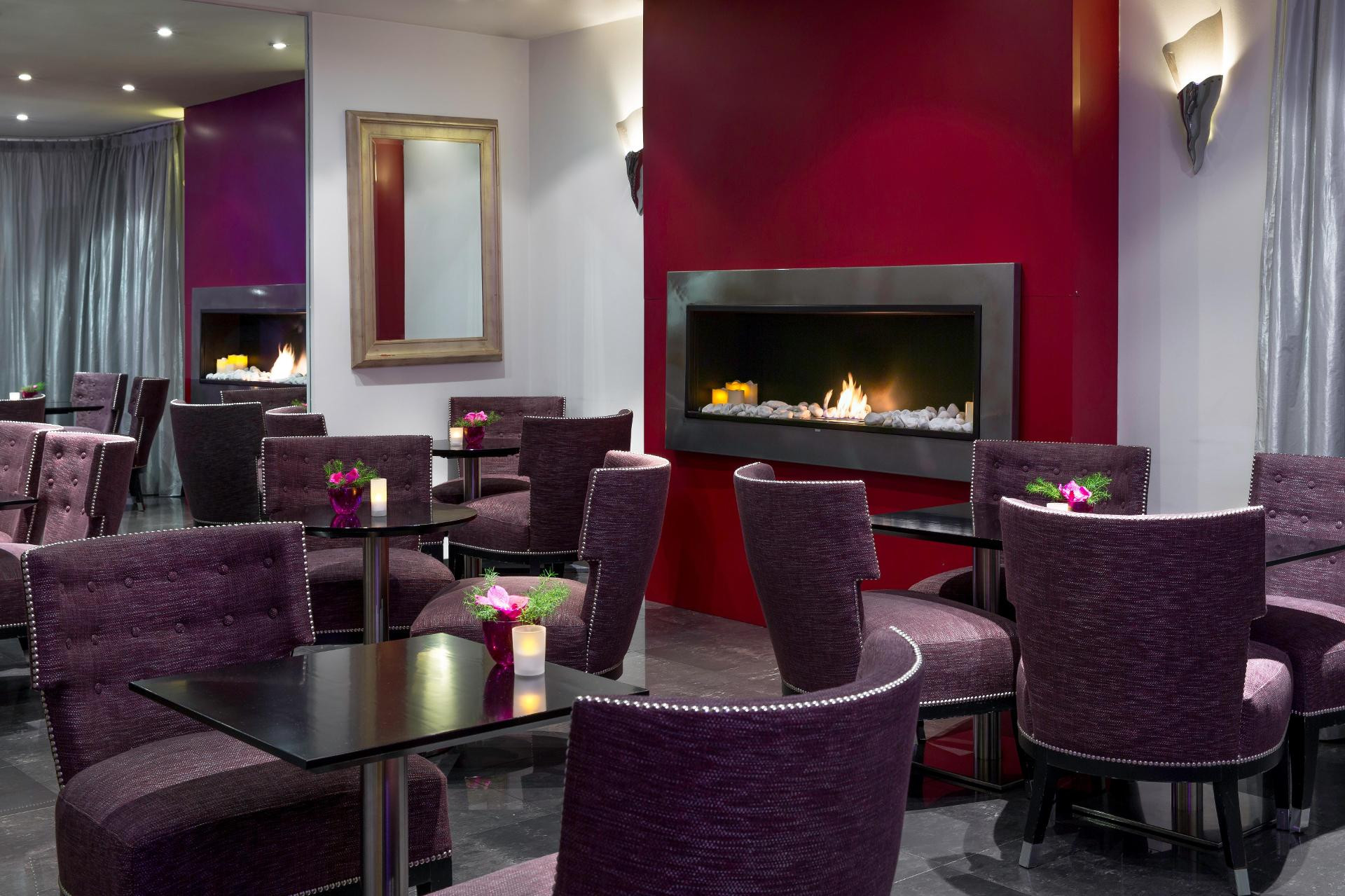 Bar/Salón Hotel Auteuil