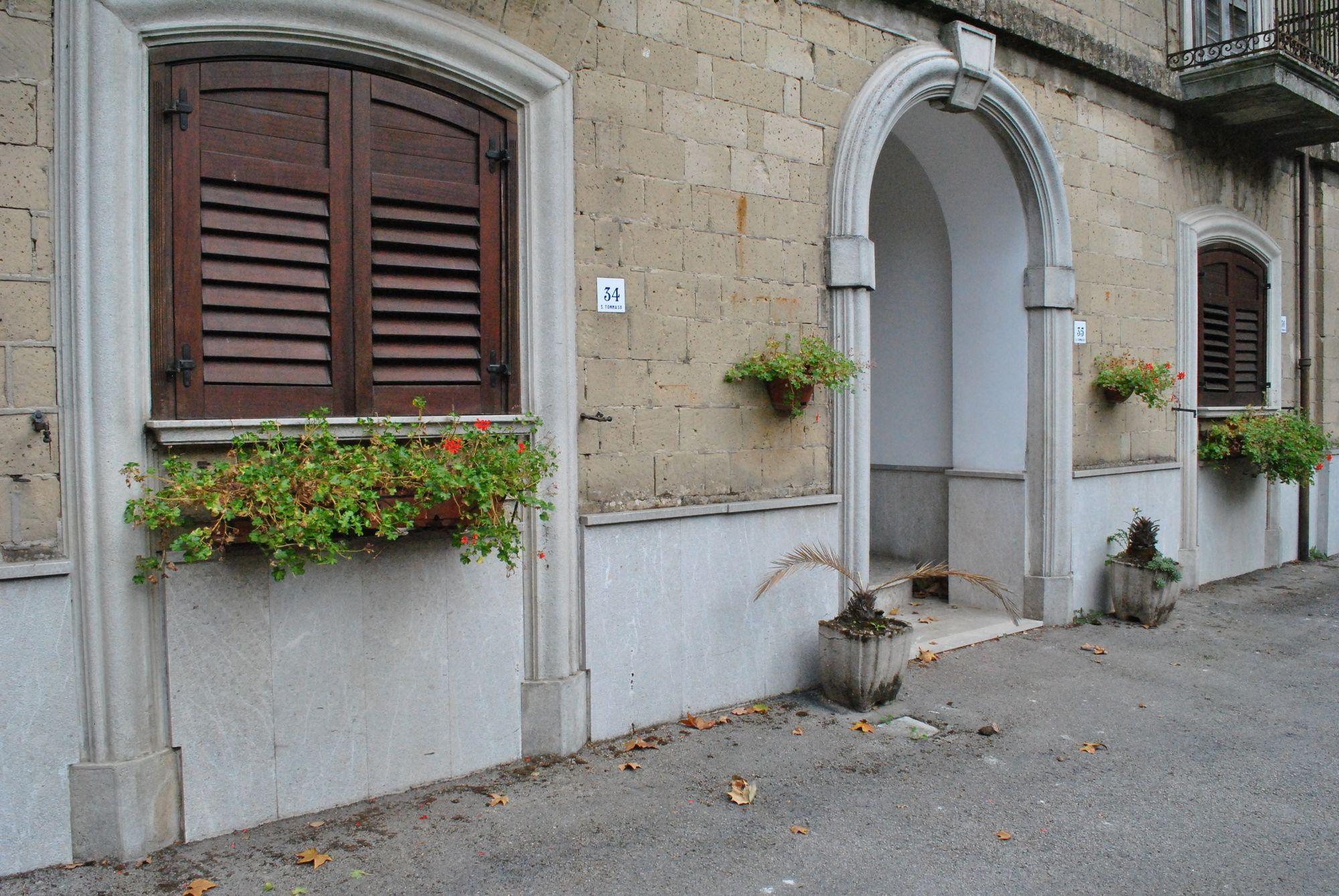 Vista Exterior B&B Villa Antinea