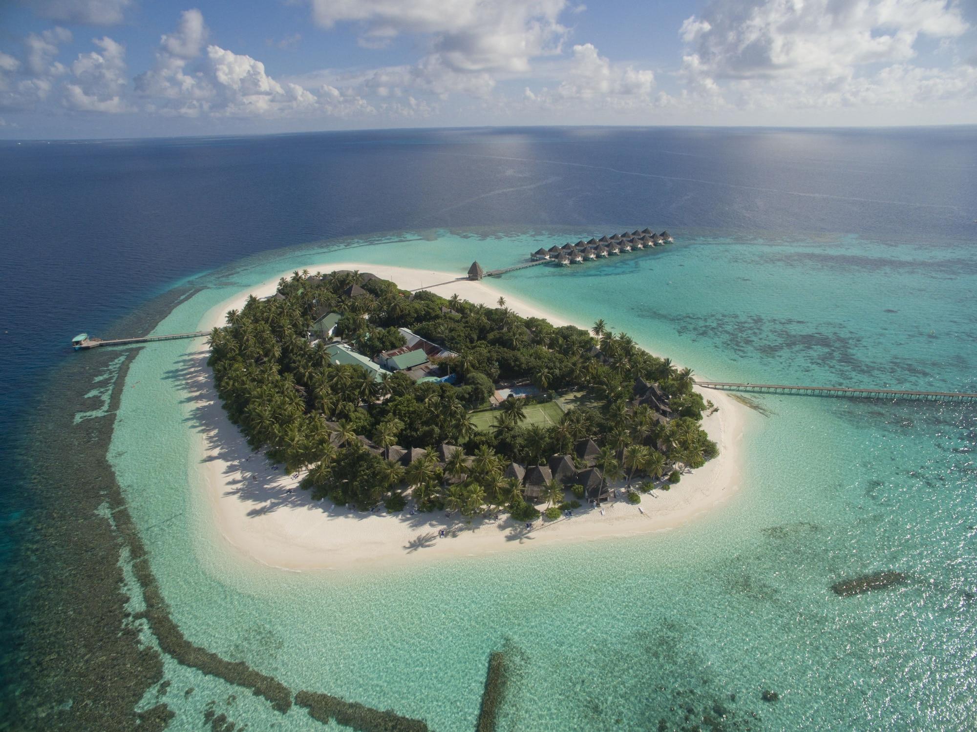 Vista Exterior Angaga Island Resort & Spa