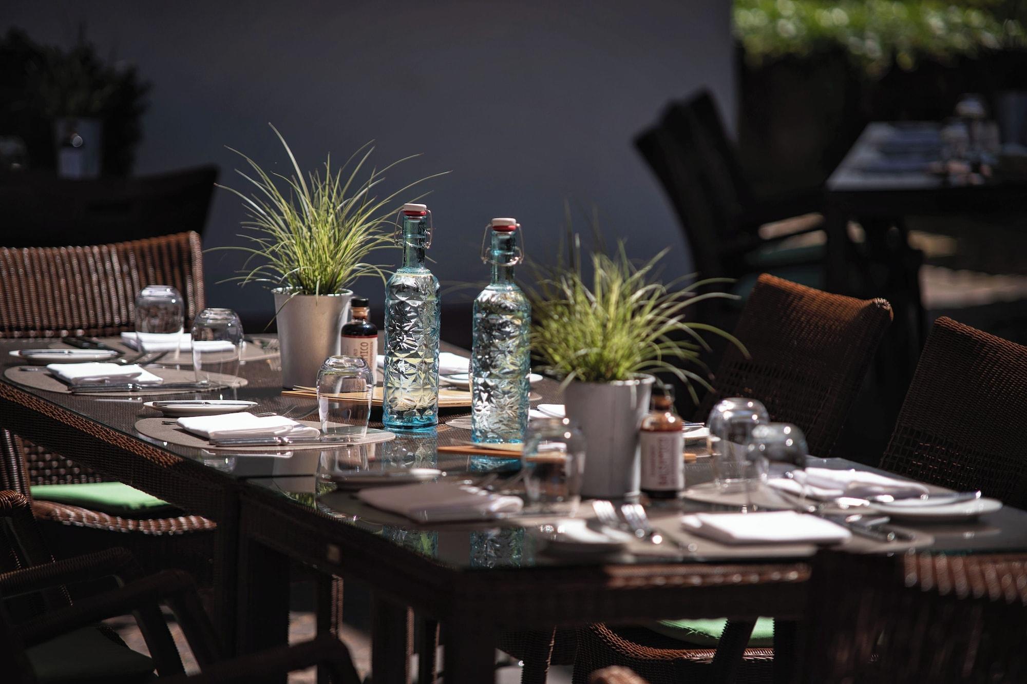 Vista Exterior Hotel Schloss Reinach