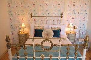 Alquiler Vacacional - Elegant 4-bedroom Manor house in enchanting Épargnes, Charente Maritime.