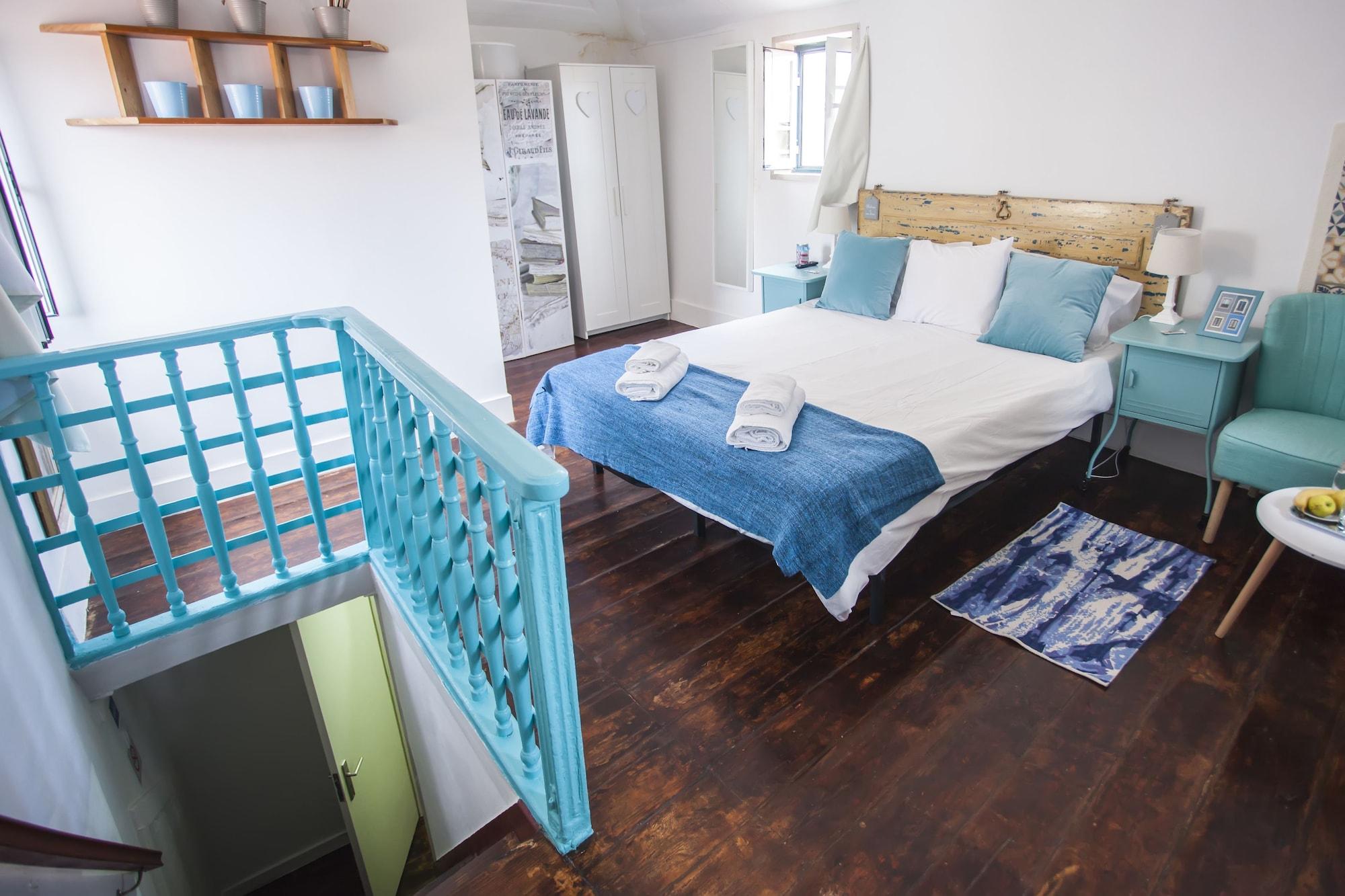 Varios Lisbon Inn Bica Suites