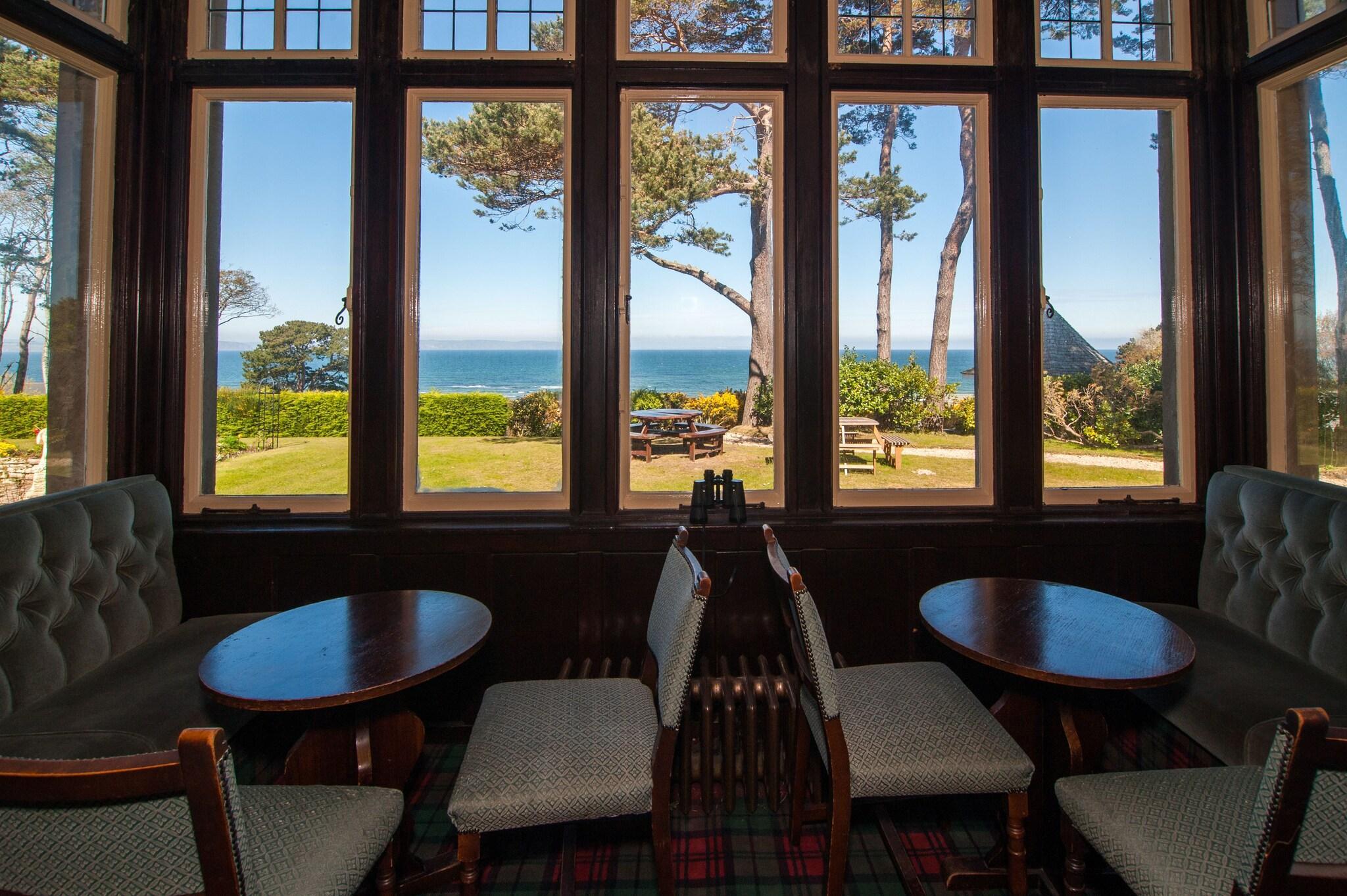 Vista Lobby Invernairne Guest House