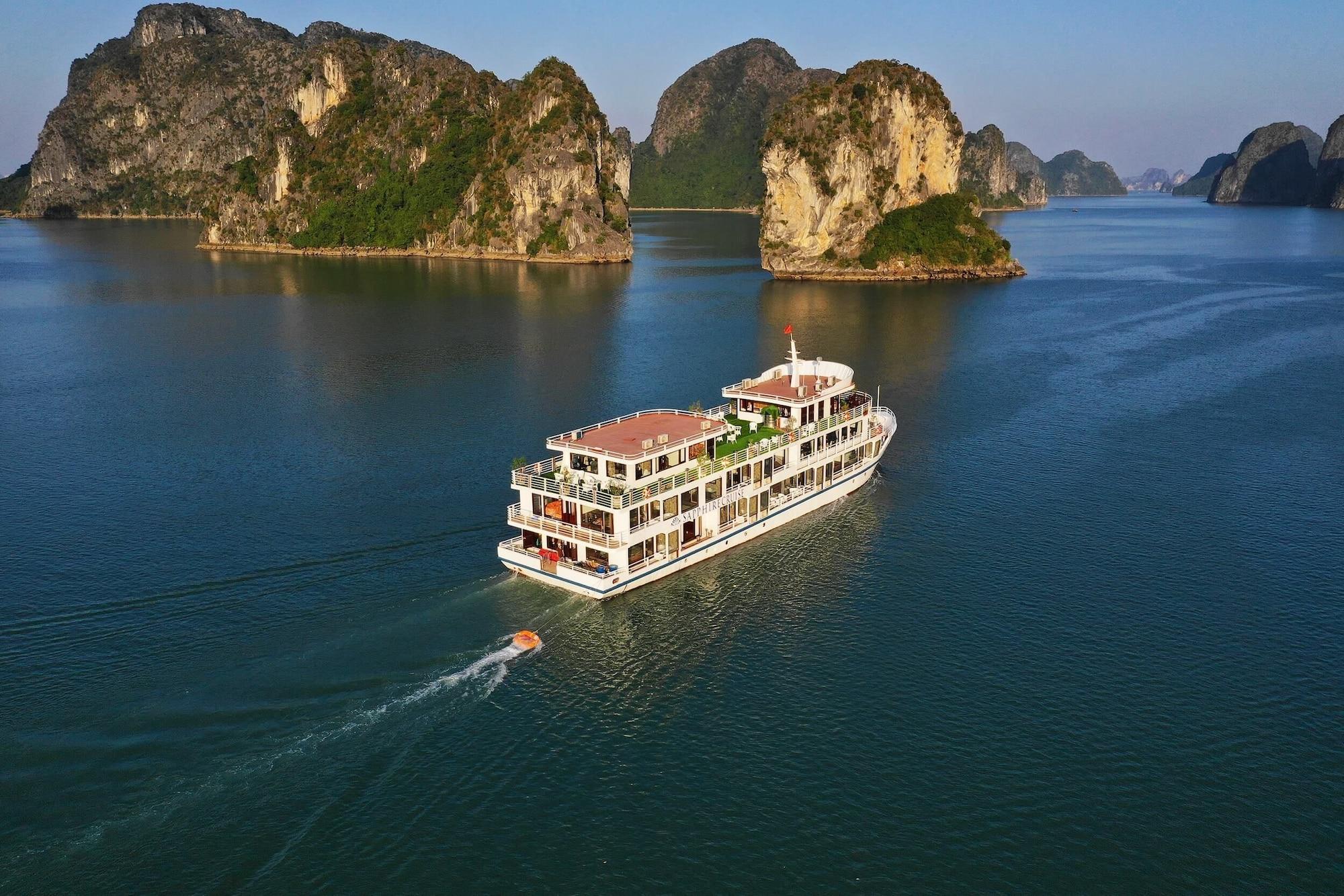 Spa Halong Sapphire Cruise