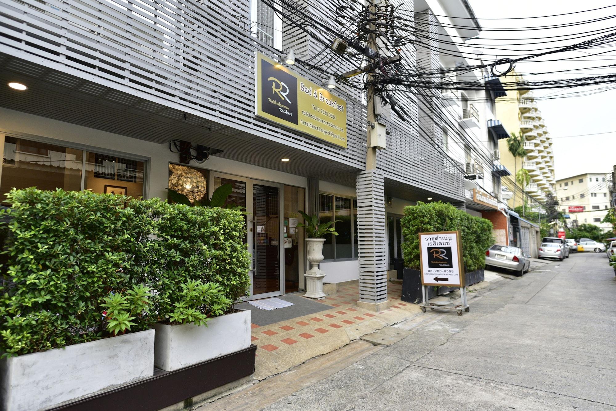 Vista Exterior Ratchadamnoen Residence