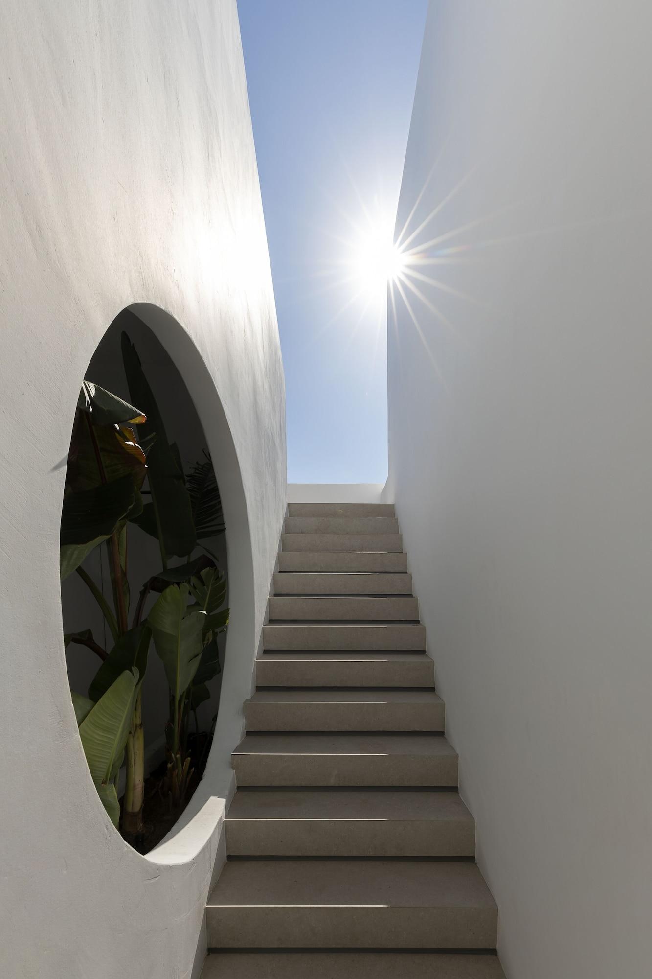Vista Lobby CUBIC Mykonos Seafront Design Suites