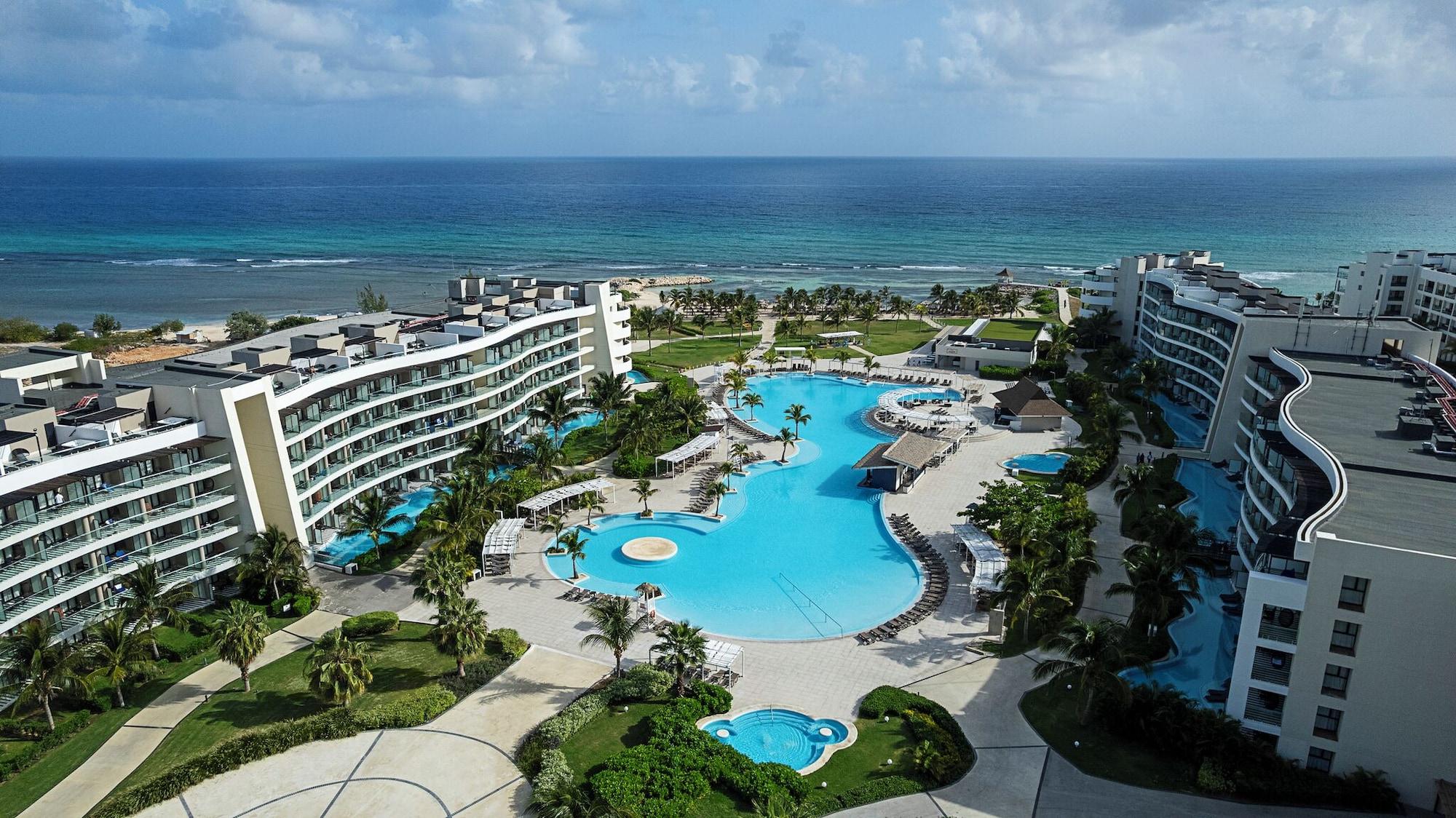 Vista Exterior Ocean Coral Spring - All Inclusive