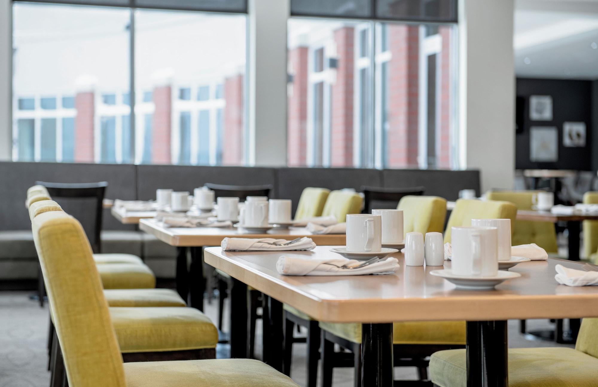 Restaurant Hilton Garden Inn Winnipeg South