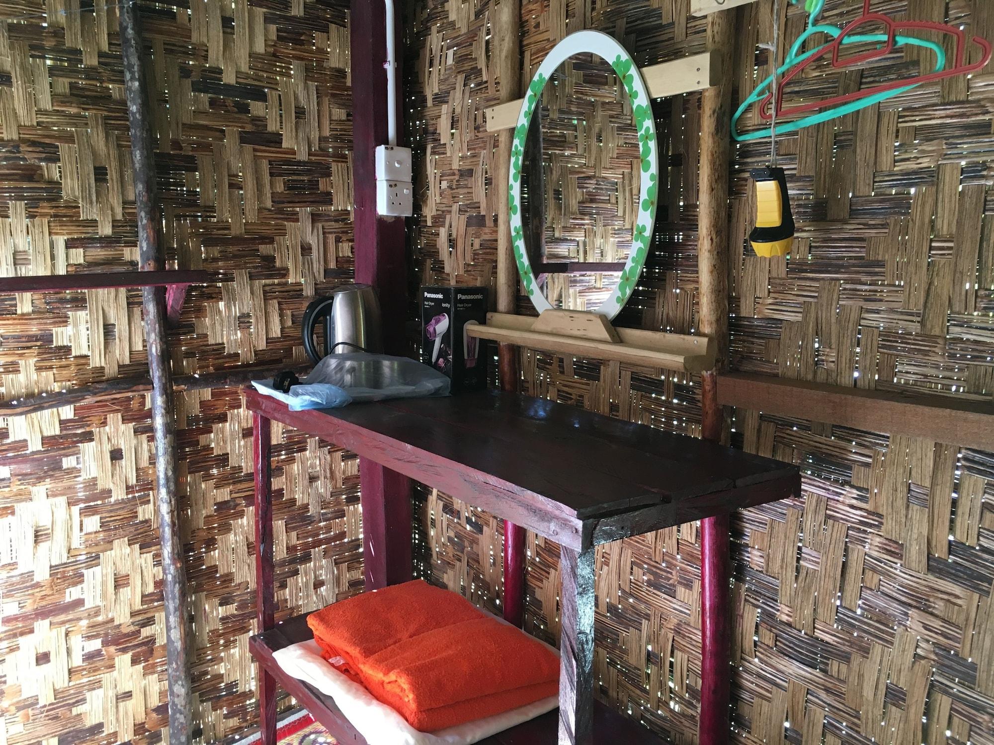 Set de Habitación Rain Forest Inn