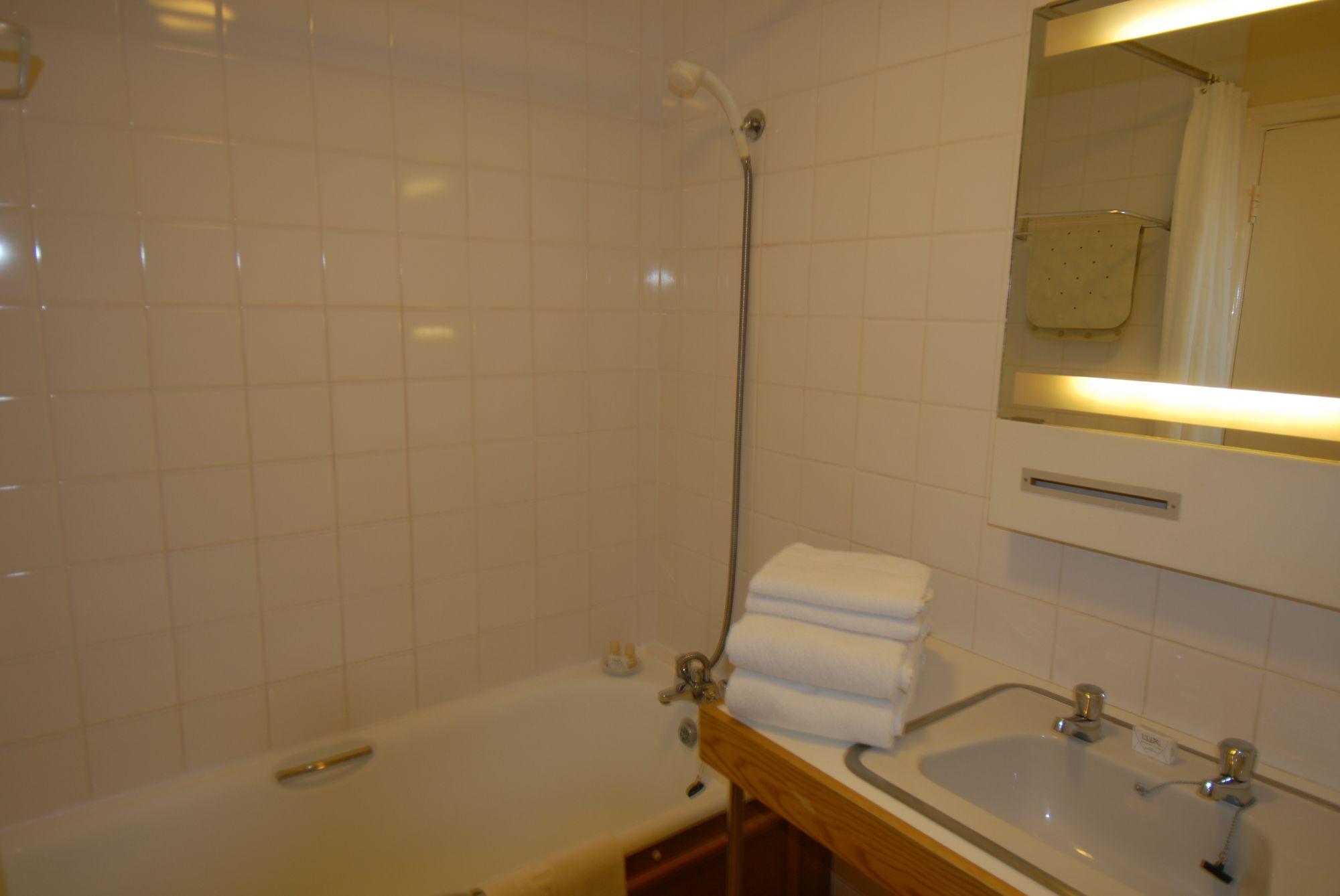 Equipamiento de Habitación Oaklands Lodge Hotel