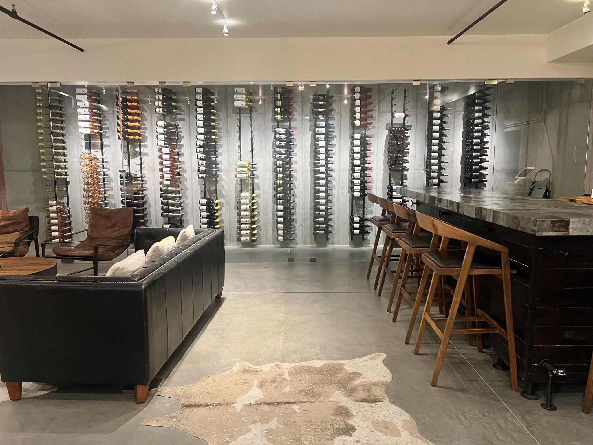 Bar/Salón Wine Stone Inn