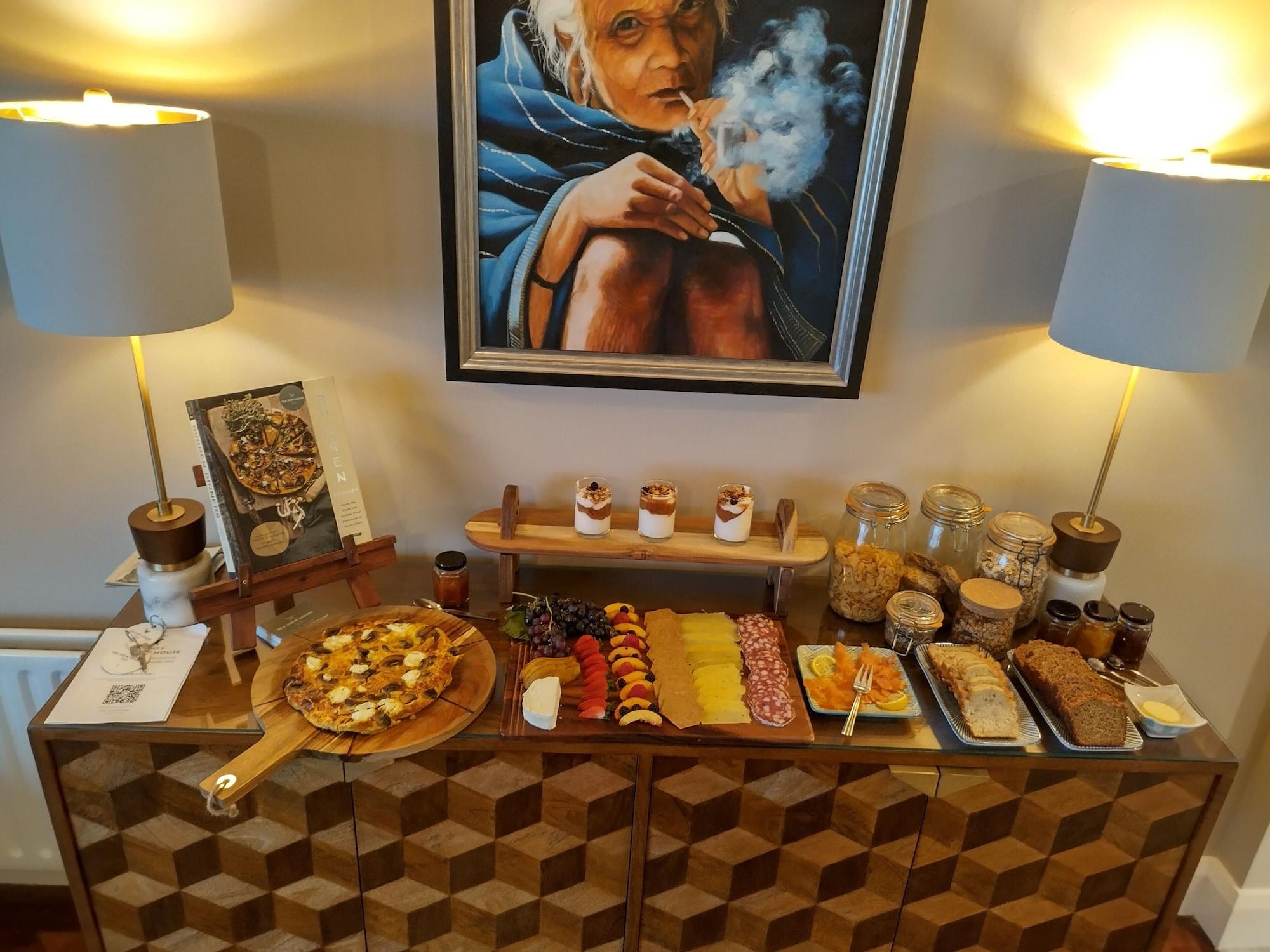 Restaurant Luxury Lodges in Doolin Village