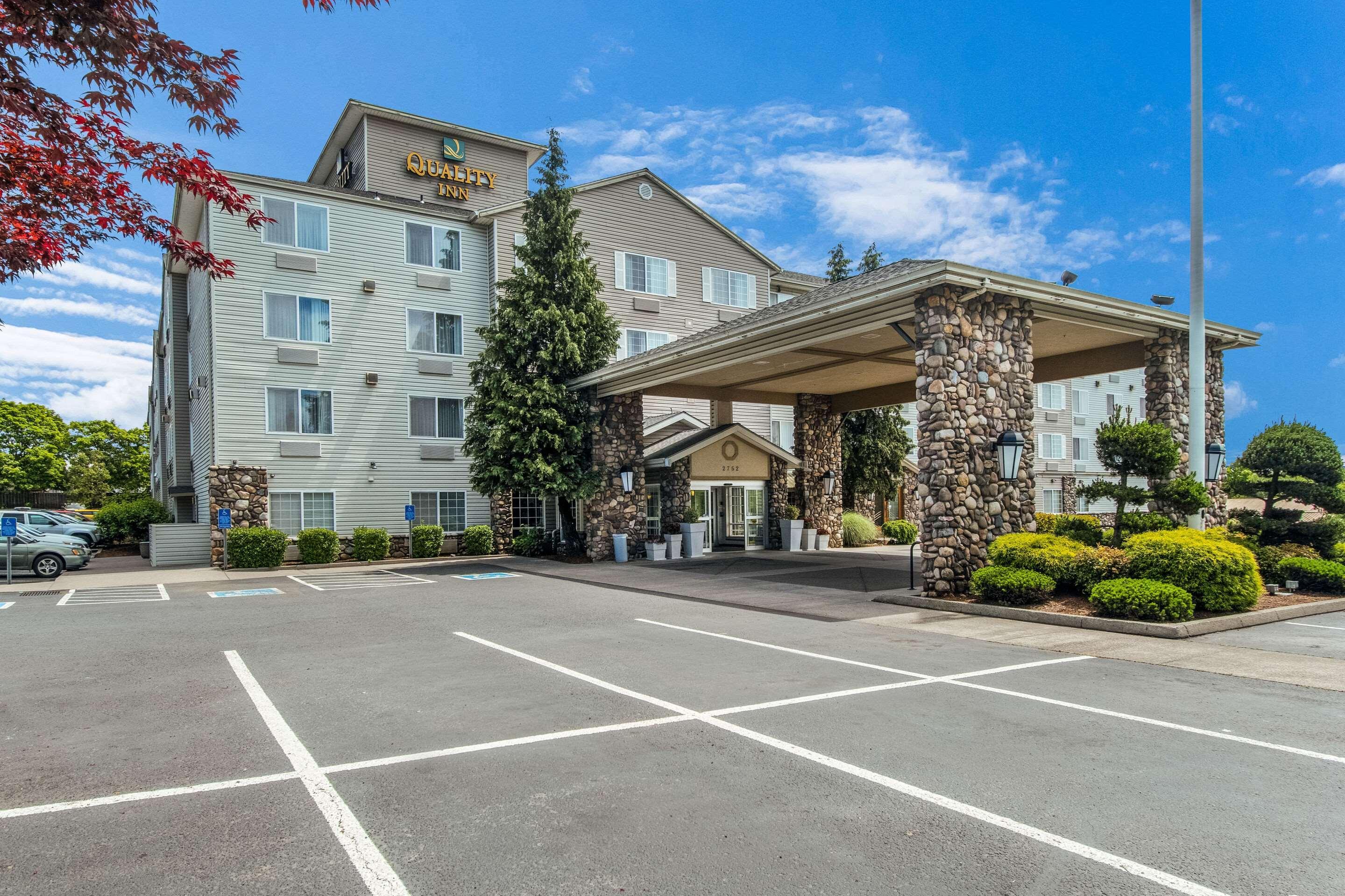 Vista Exterior Quality Inn