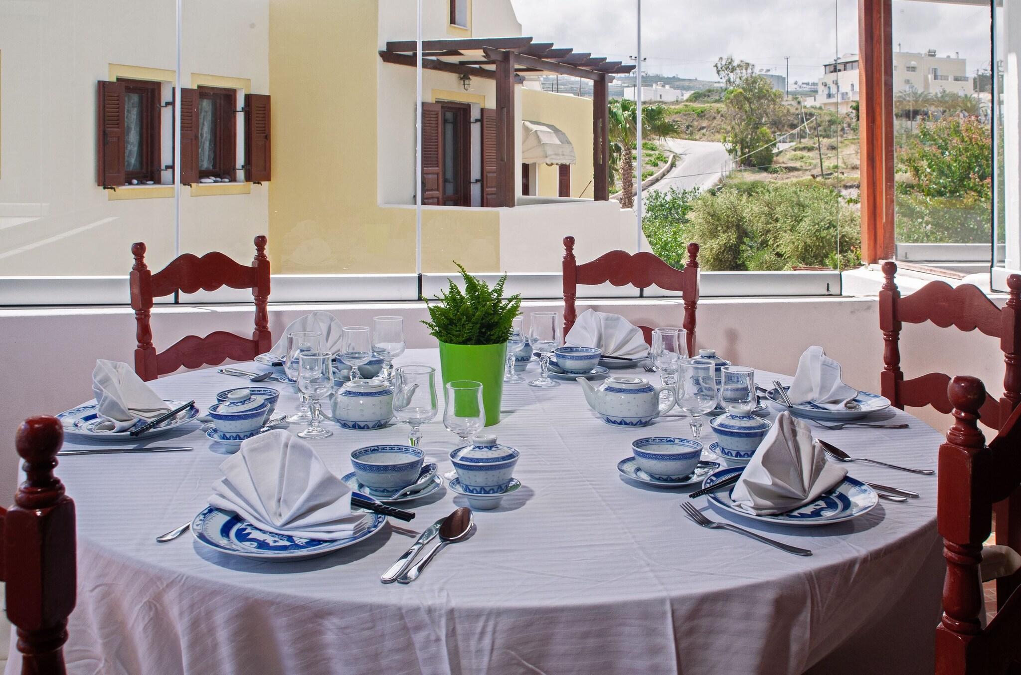 Restaurant Arlene Suites