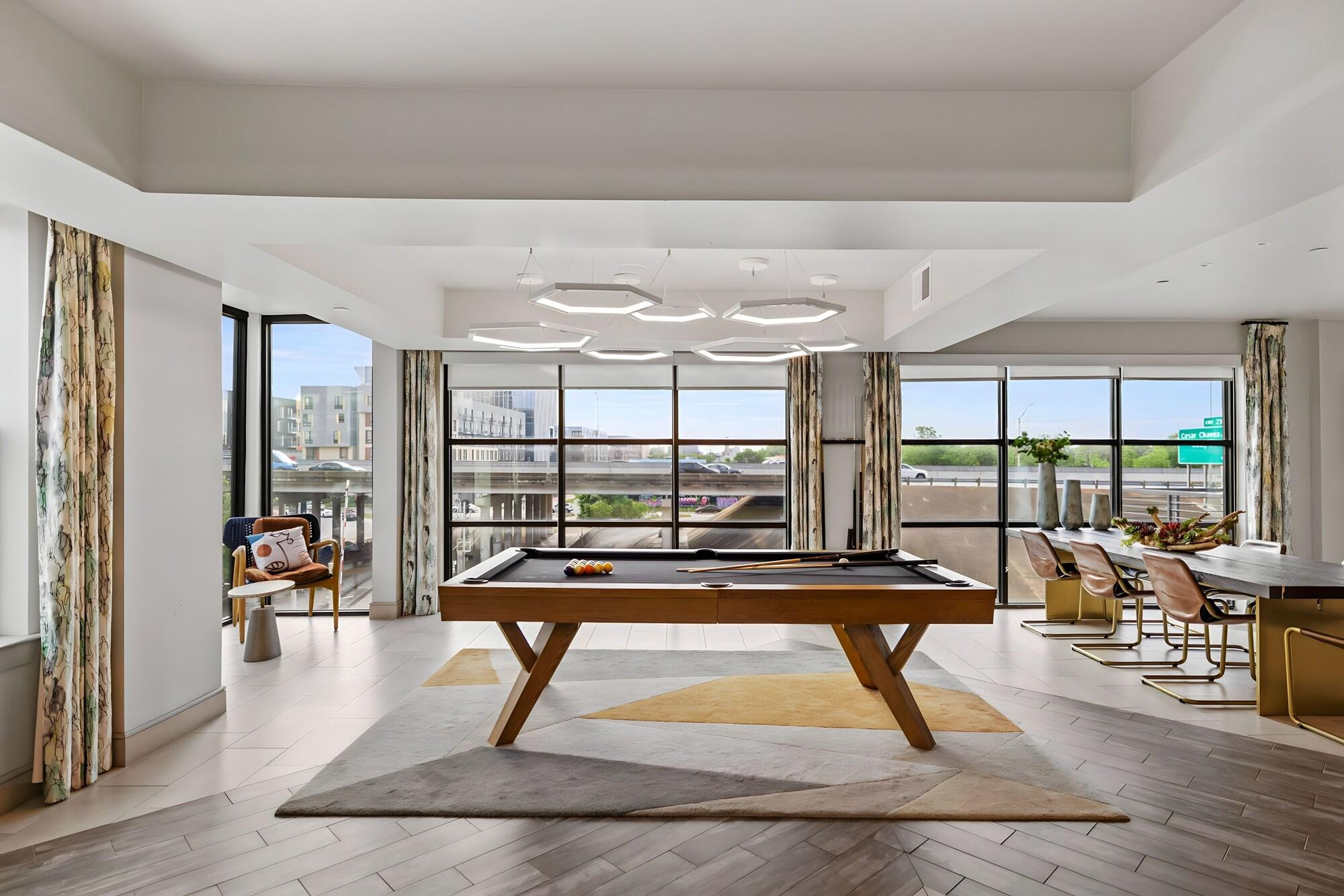 Vista Lobby Placemakr Downtown Austin