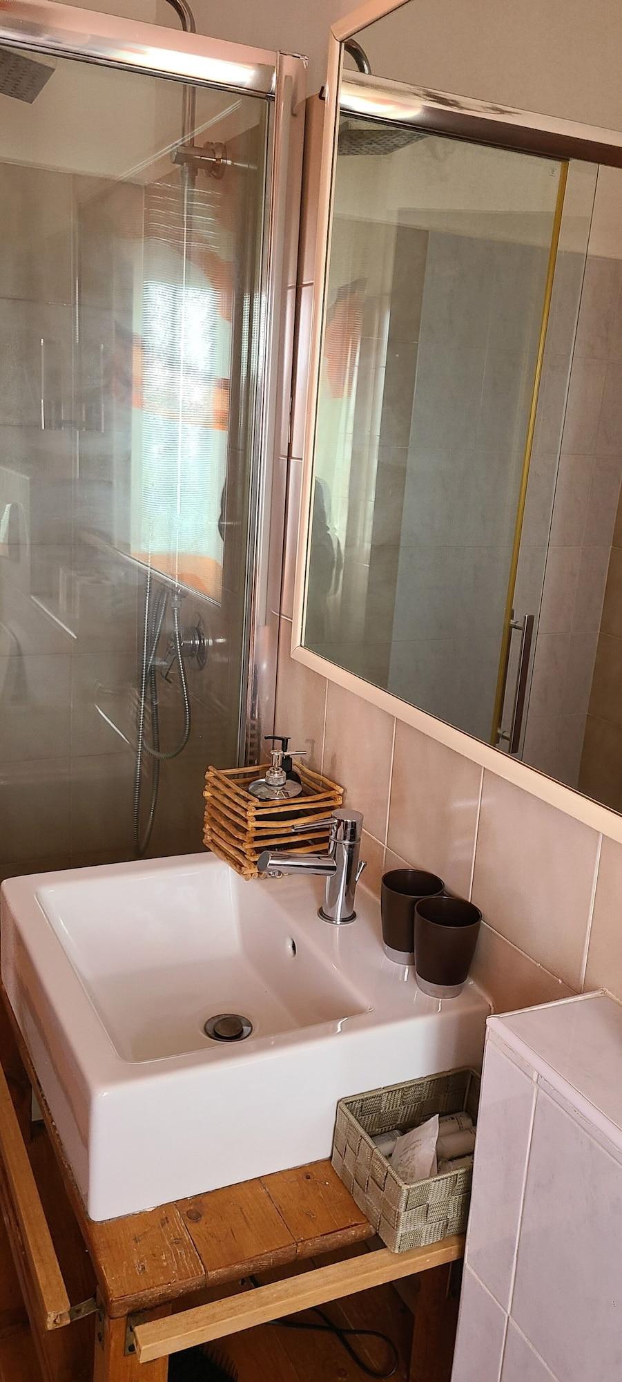 Equipamiento de Habitación B&B Ma Maison Govone