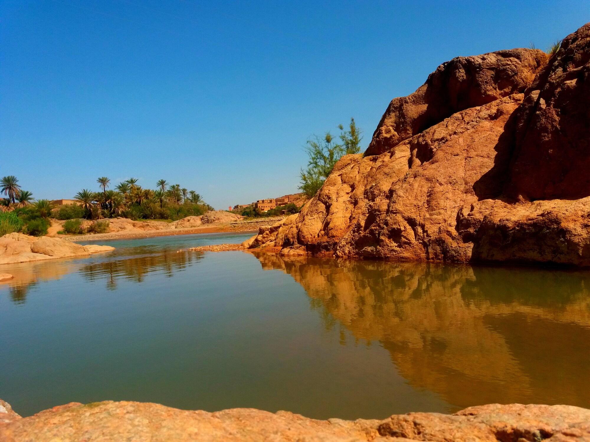 Varios Kasbah El Mehdaoui