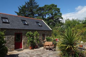 Alquiler Vacacional - Boutique Holiday Cottage set in a large and tranquil garden near Durrus