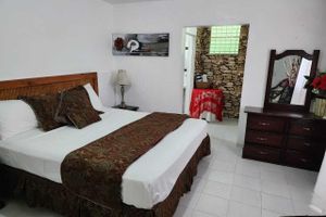 Alquiler Vacacional - GRAN PROPIEDAD PRIVADA EN BOCA CHICA, AEROPUERTO Y,PLAYA A UNOS MINUTOS