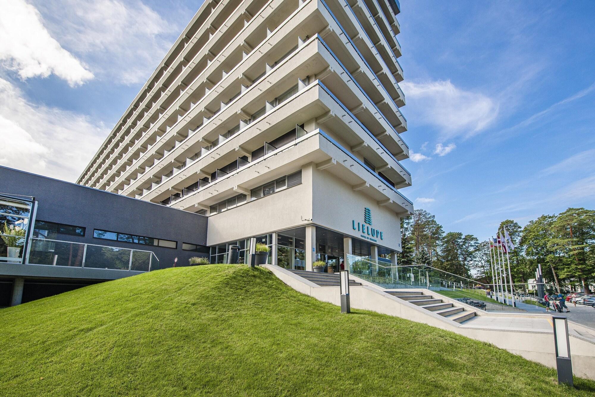 Vista Exterior SemaraH Hotel Lielupe SPA & Conferences