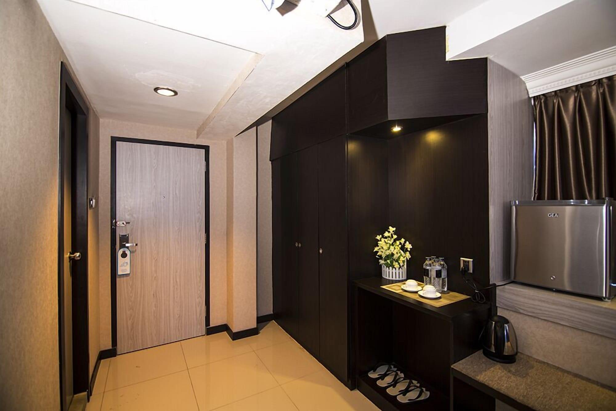 Set de Habitación Kireinn Hotel Batam