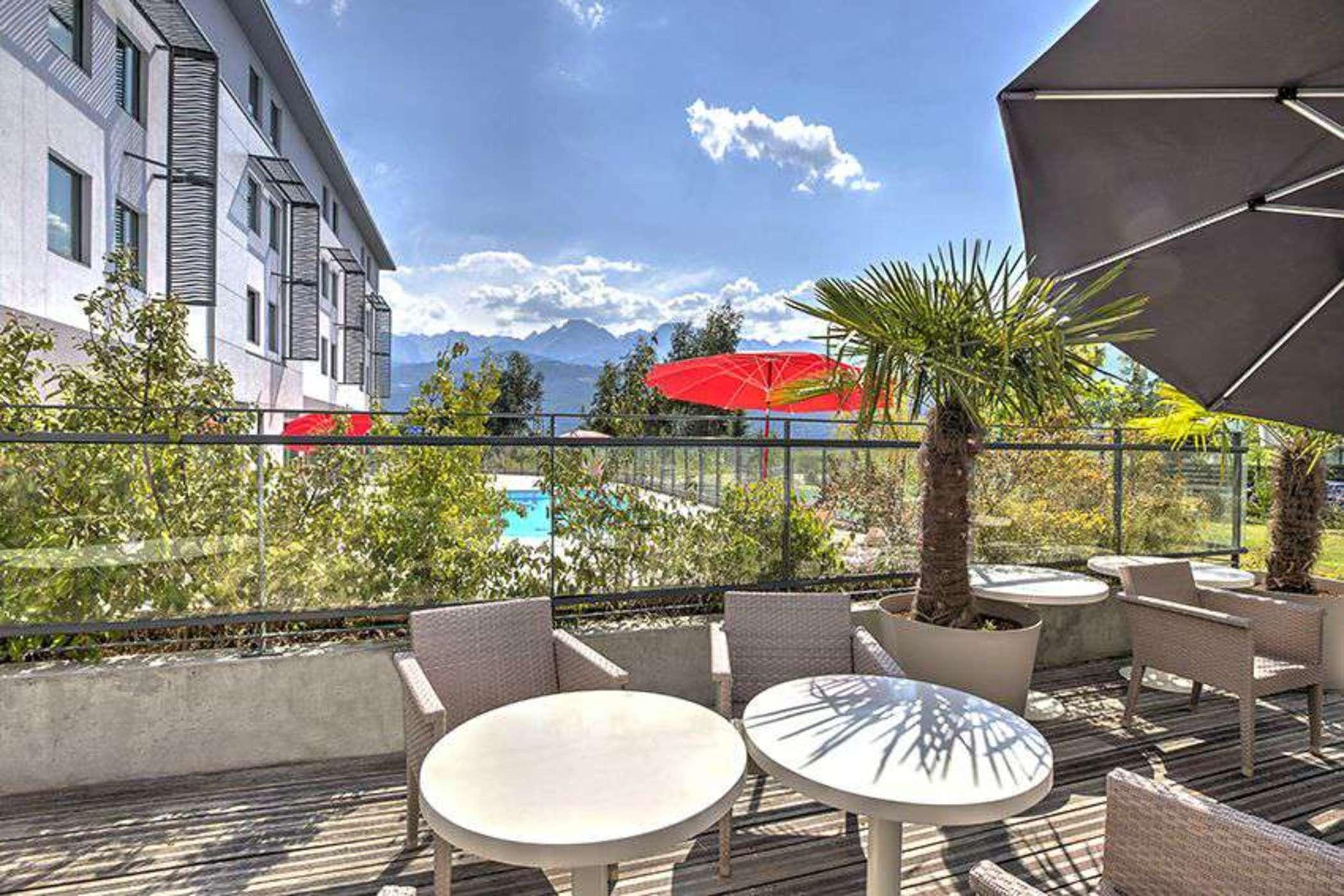 Varios Appart'City Confort Grenoble Inovallee
