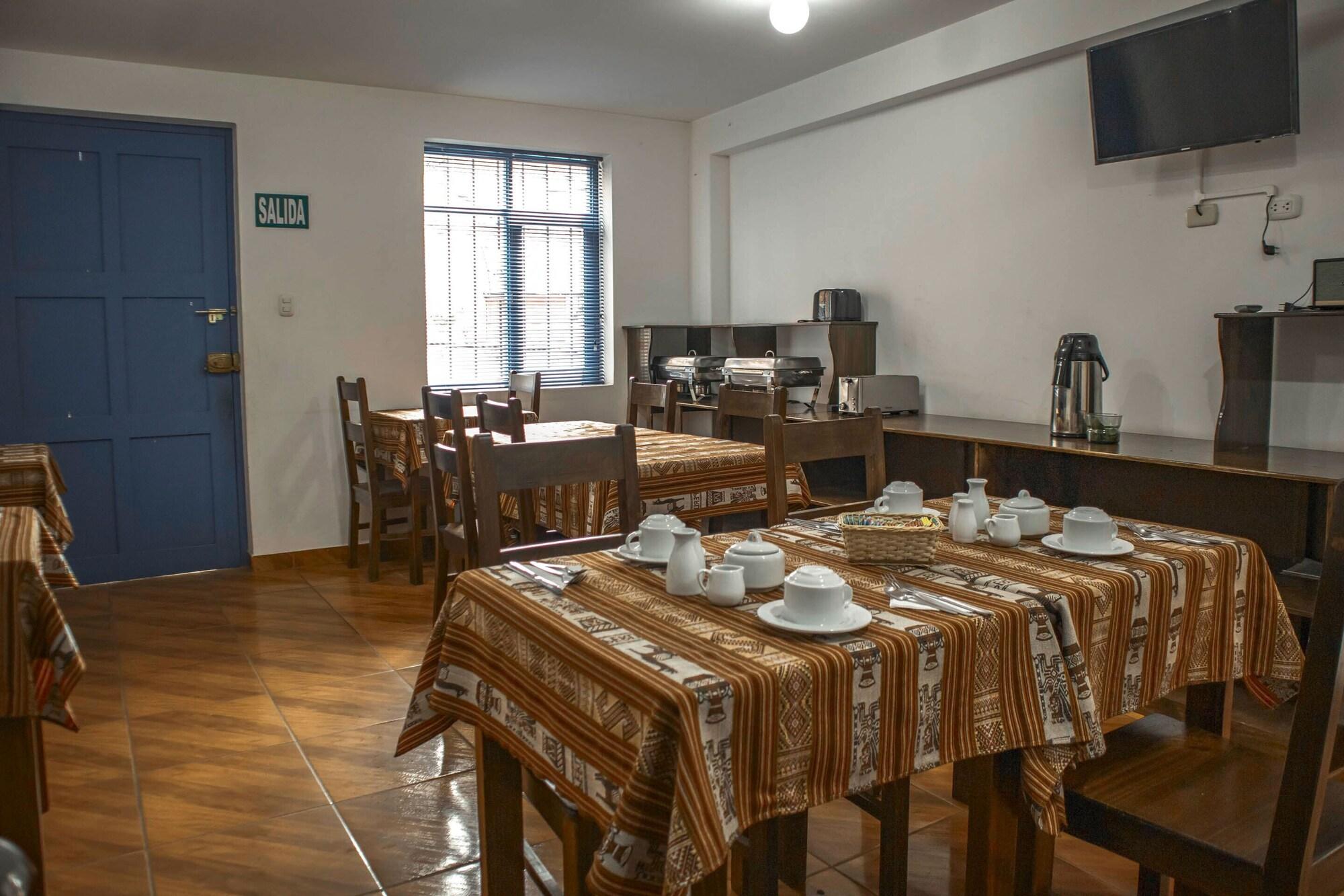 Restaurant Hotel Del Prado Hometown