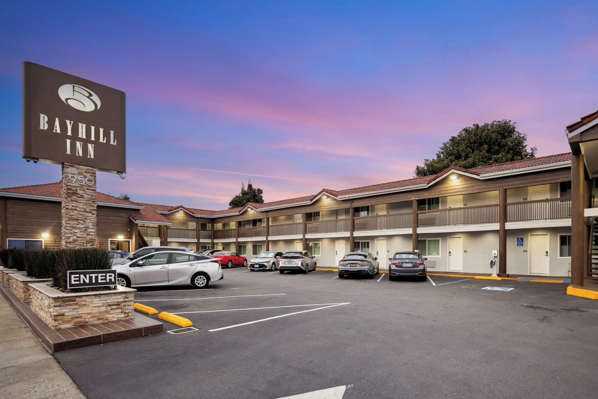 Varios Bayhill Inn
