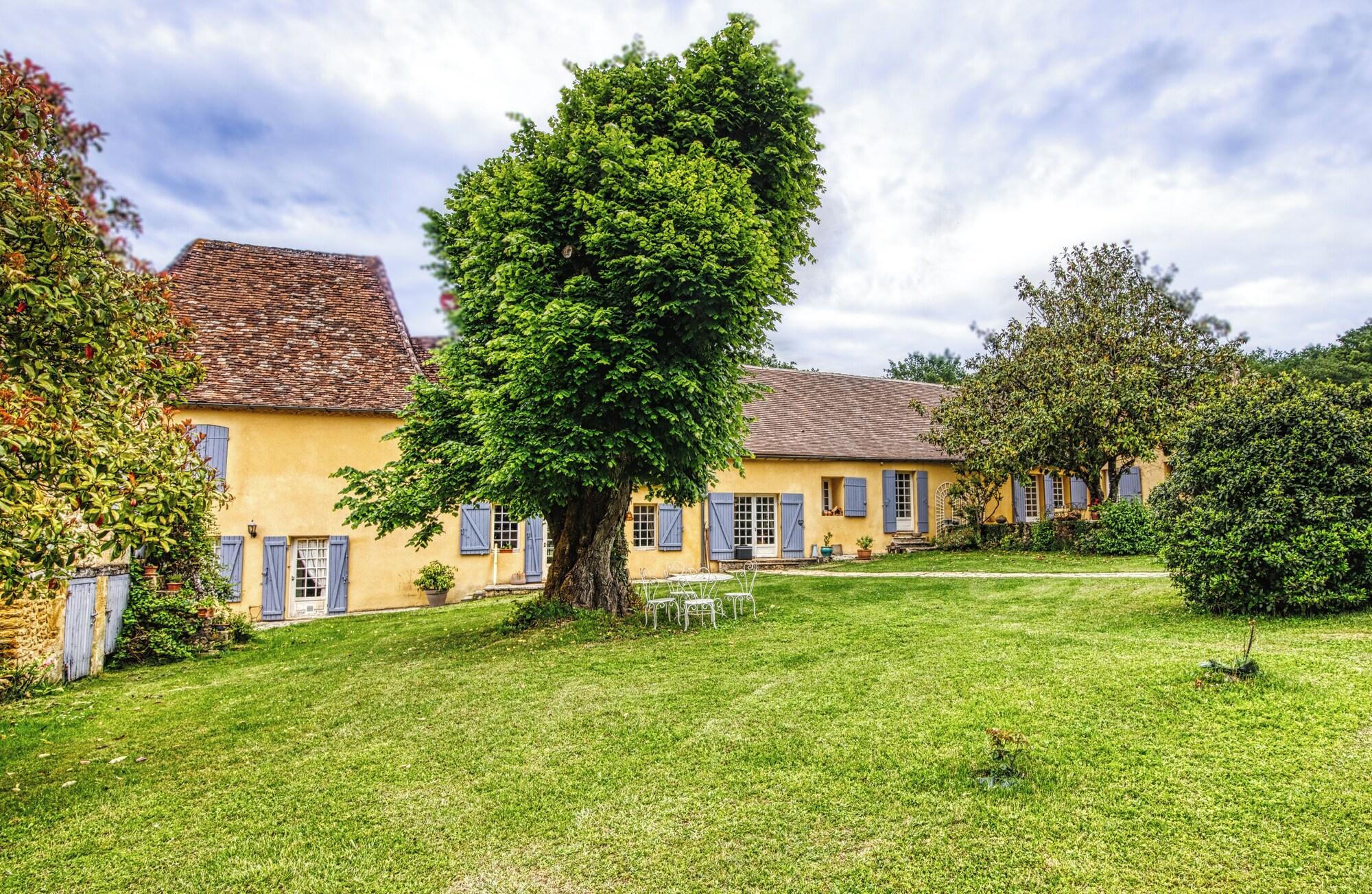 Vista Exterior Domaine de la Chartreuse Dautré