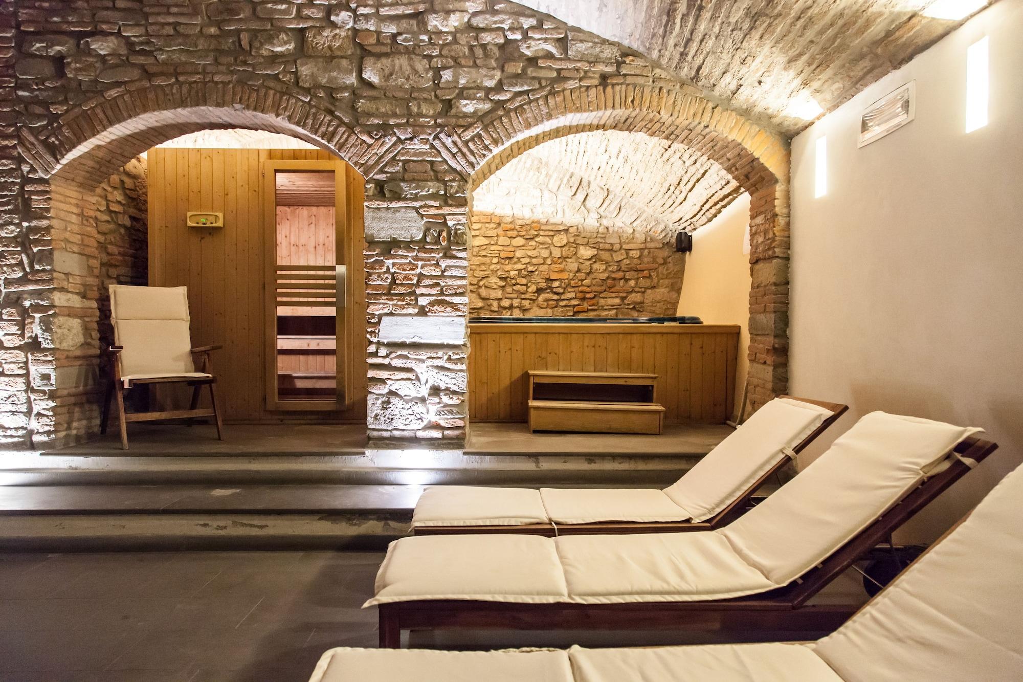 Spa Borghese Palace Art Hotel