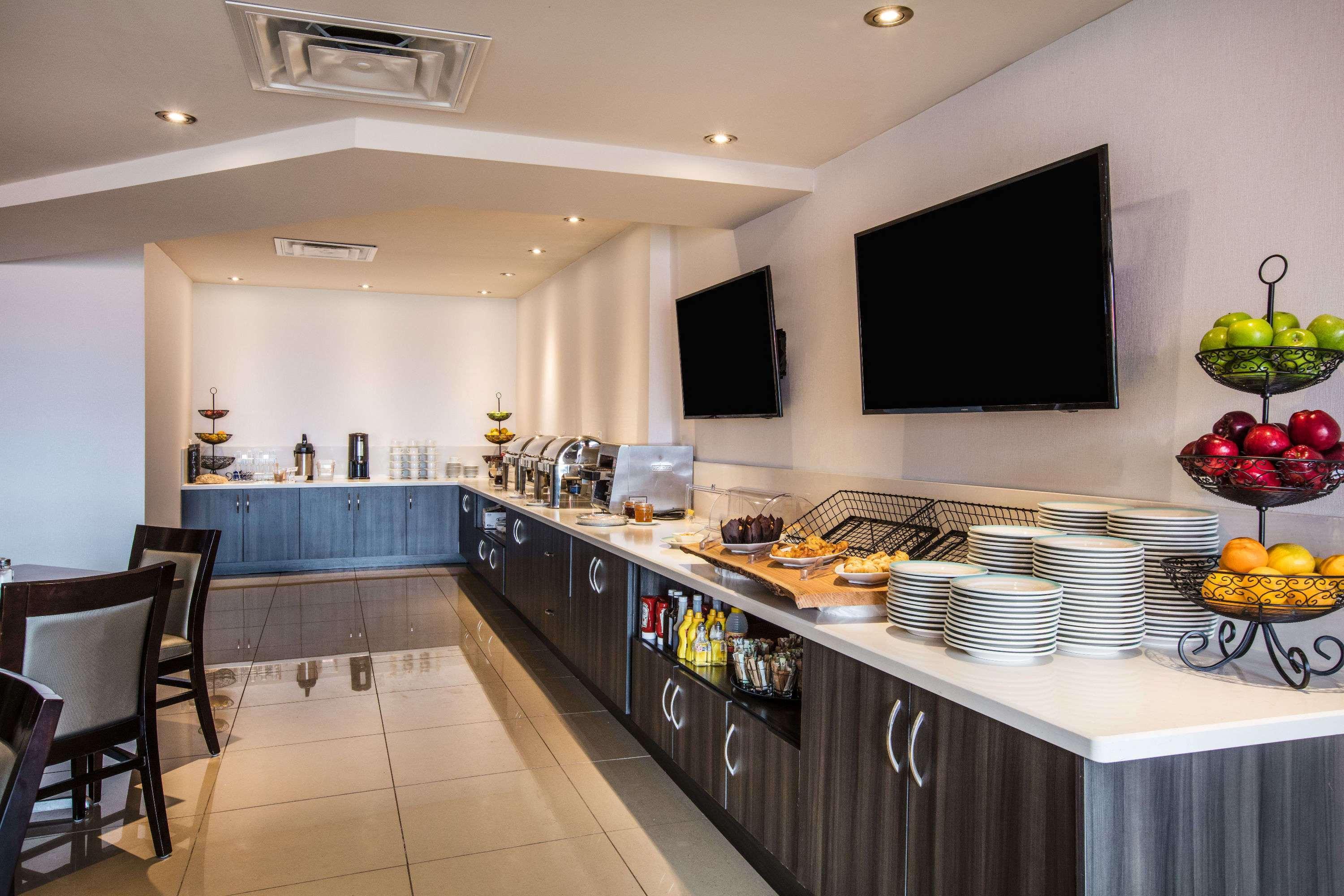 Restaurant Ramada by Wyndham Jacksons Point