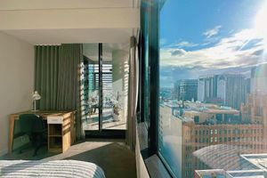 Alquiler Temporario - Stylish 1BR suite with City-view & Balcony