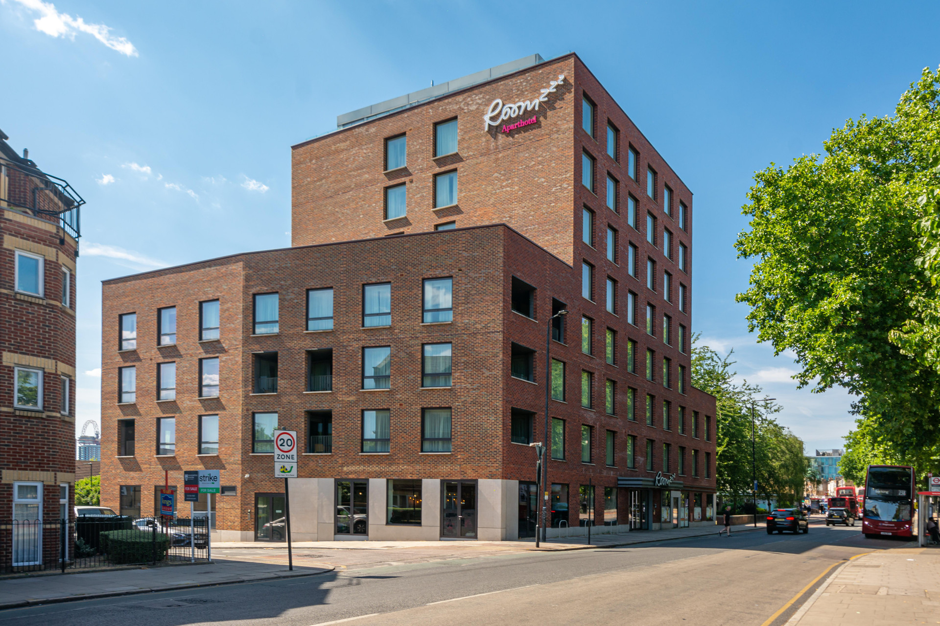 Vista Exterior Roomzzz London Stratford