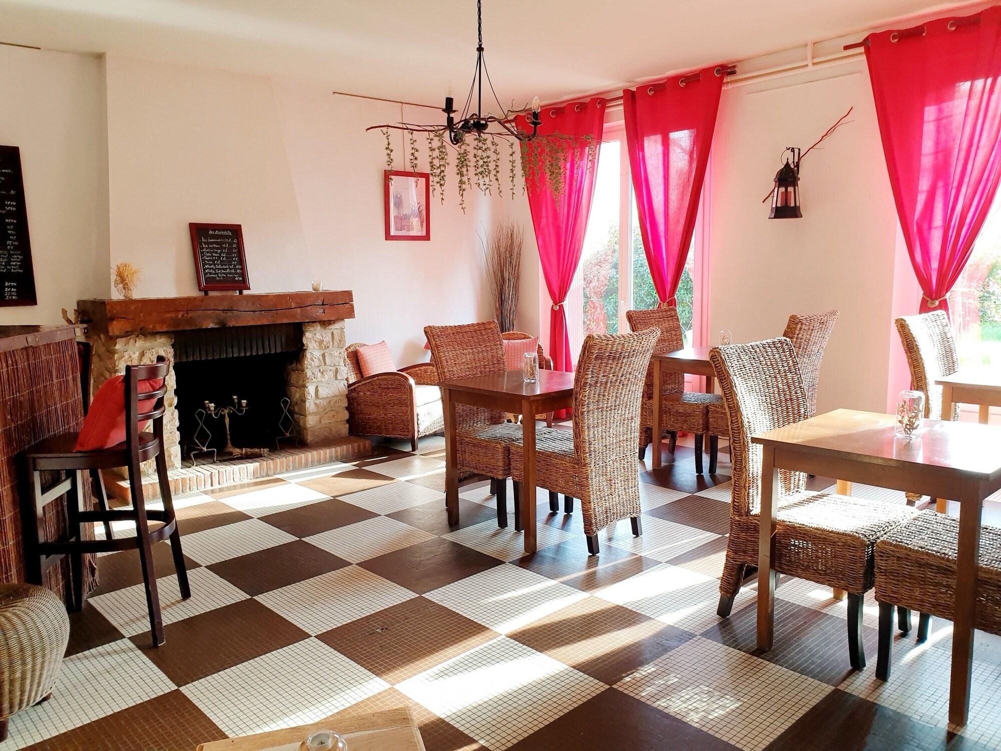 Bar/Salón Hotel Saint Cyr