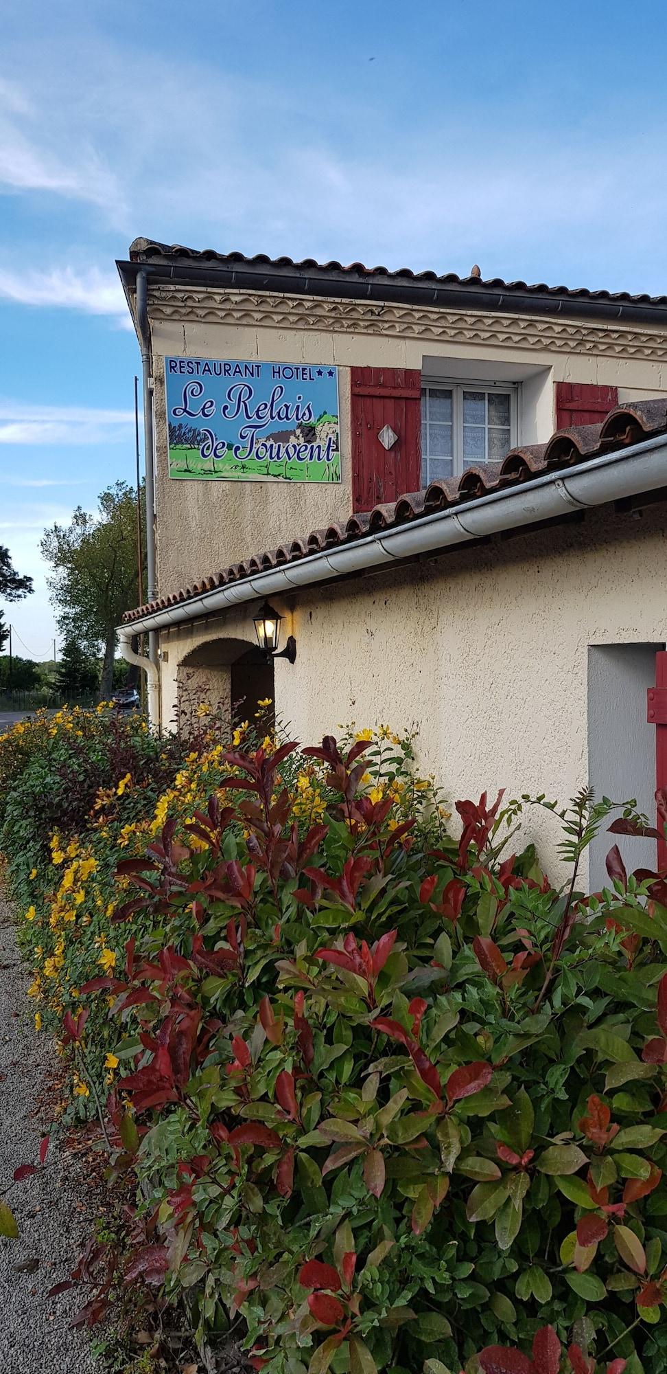 Vista Exterior Le Relais De Touvent