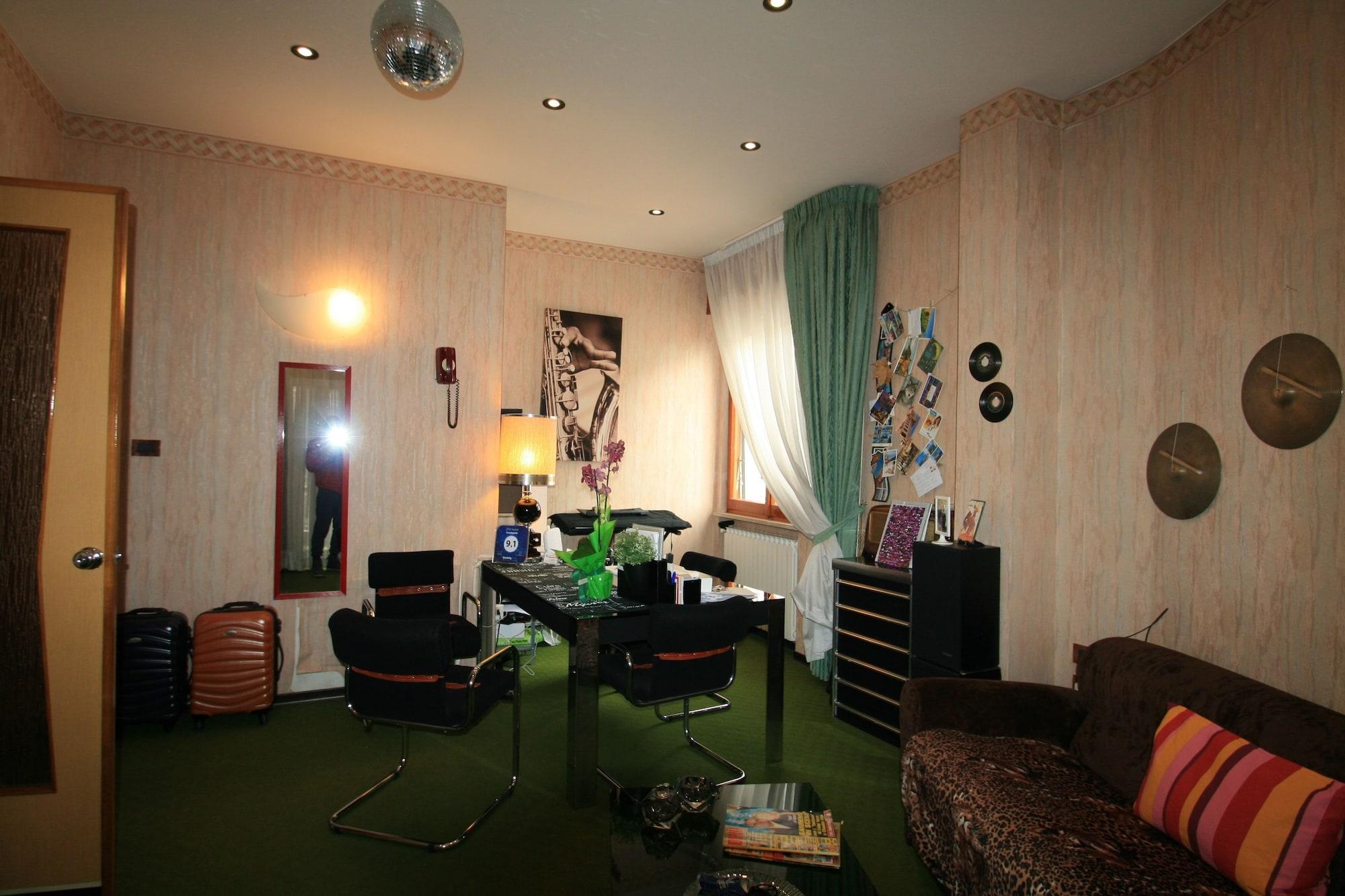 Vista Lobby B&B Frontepista