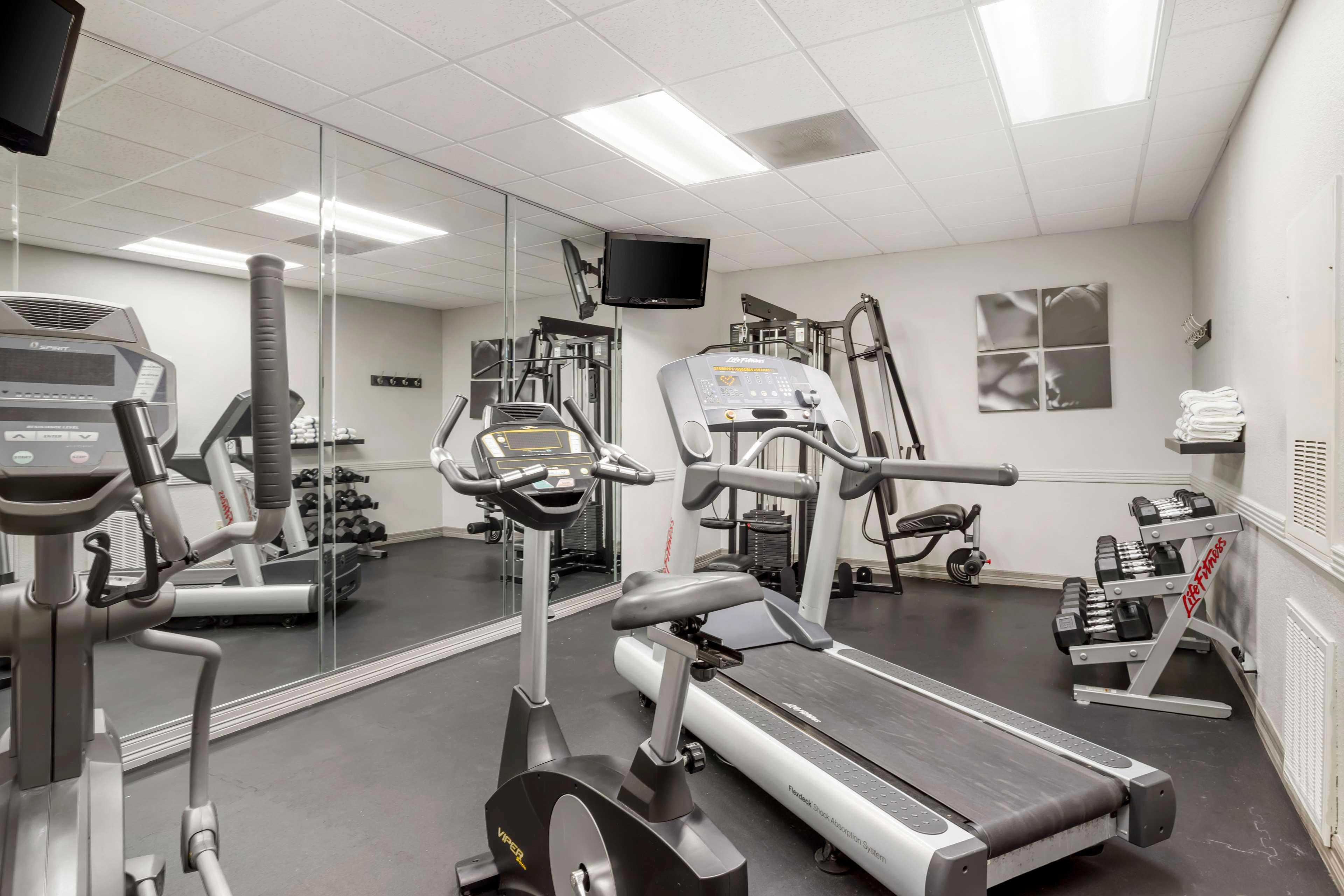 Instalaciones Recreativas Best Western Plus Hobby Airport Inn & Suites