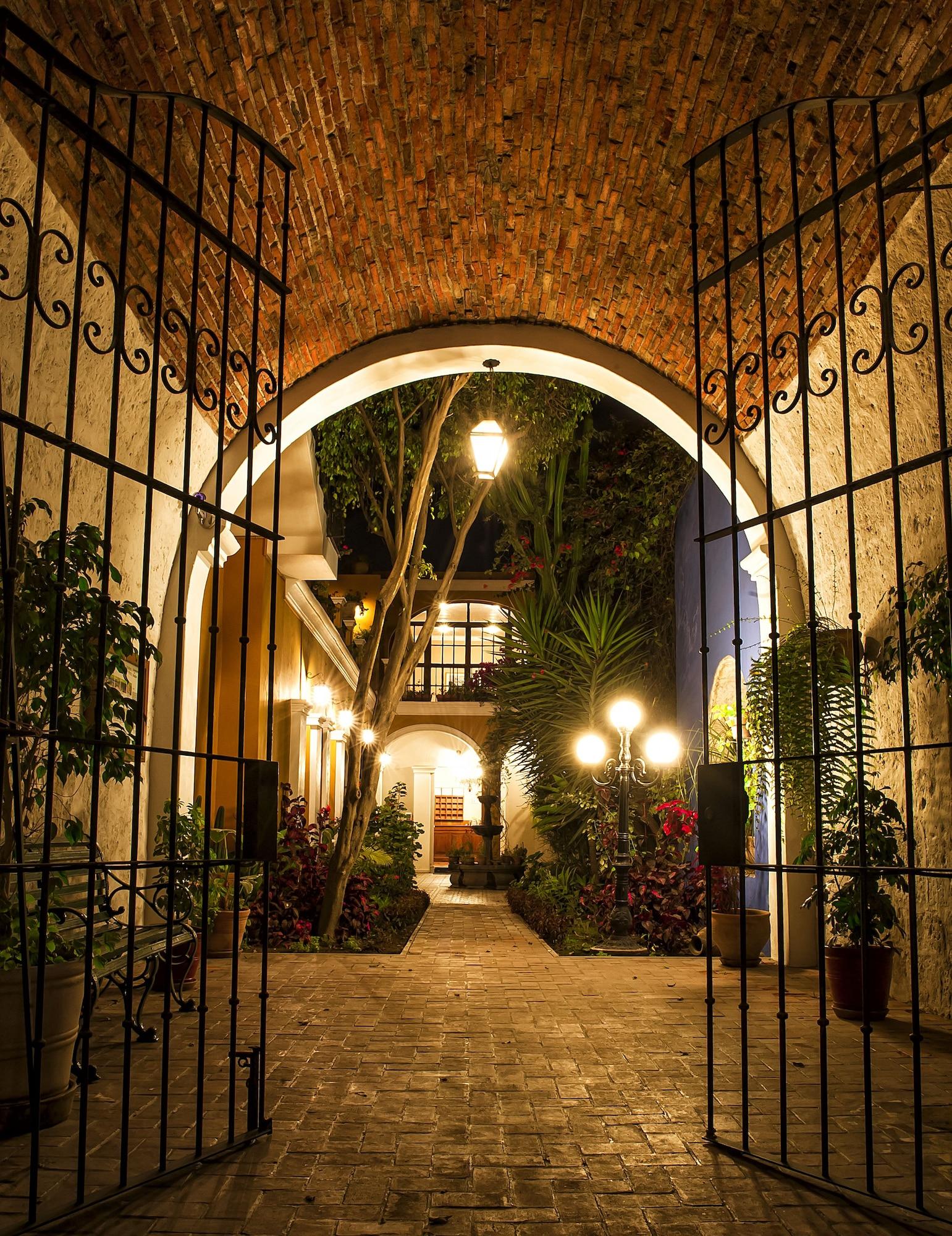 Vista Exterior La Hostería