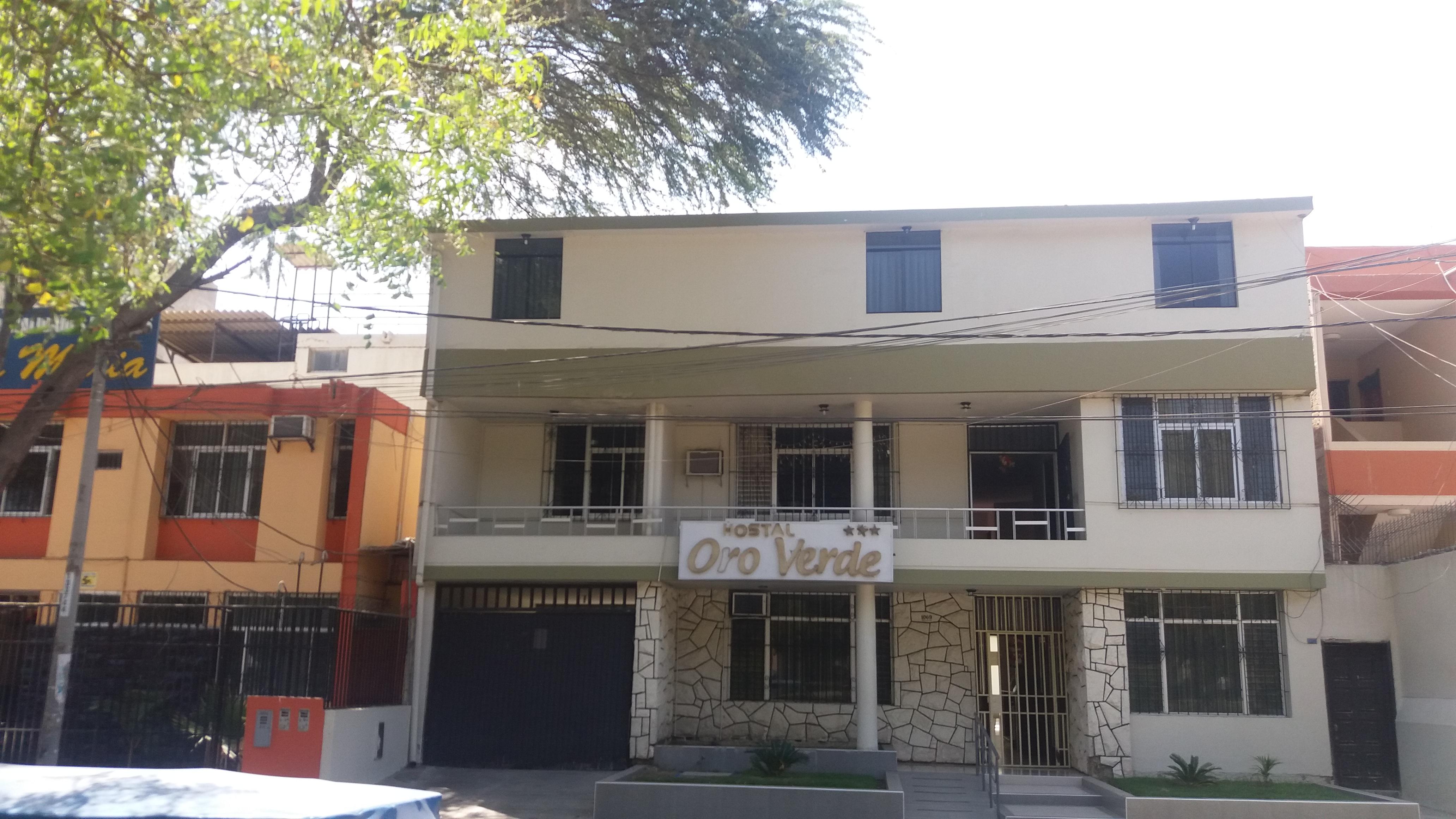 Vista Exterior Hostal Oro Verde SRL