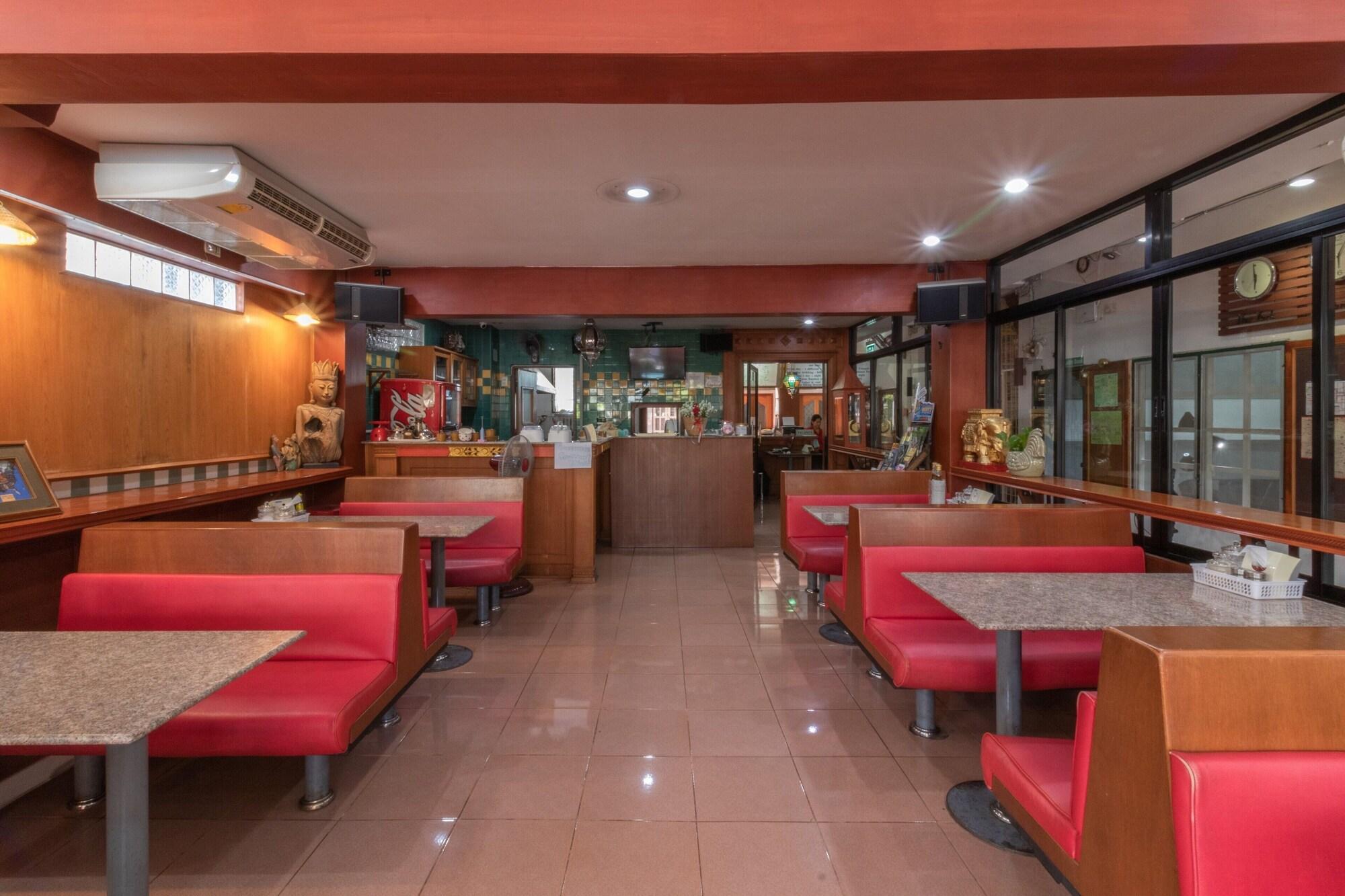 Restaurant Rendezvous Oldtown Chiangmai
