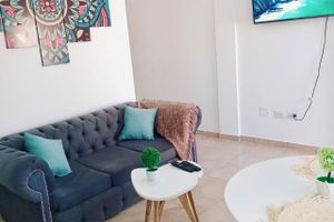 Alquiler Vacacional - 2 room apartment with garage