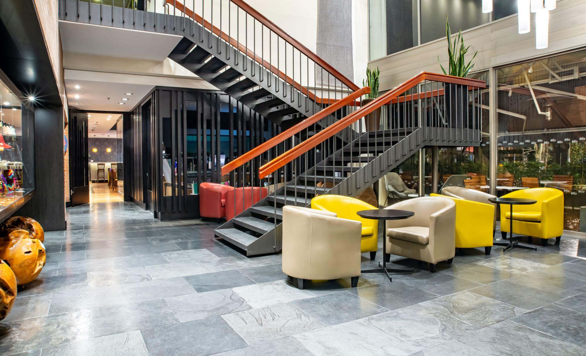 Vista Lobby Cite Hotel
