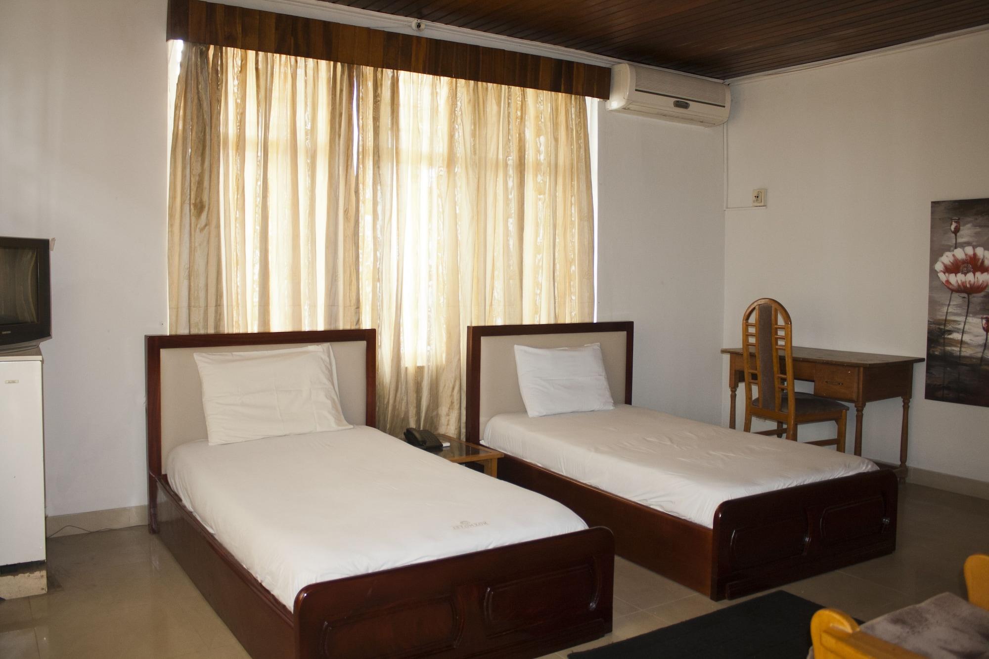 Equipamiento de Habitación East Legon Guest Lodge