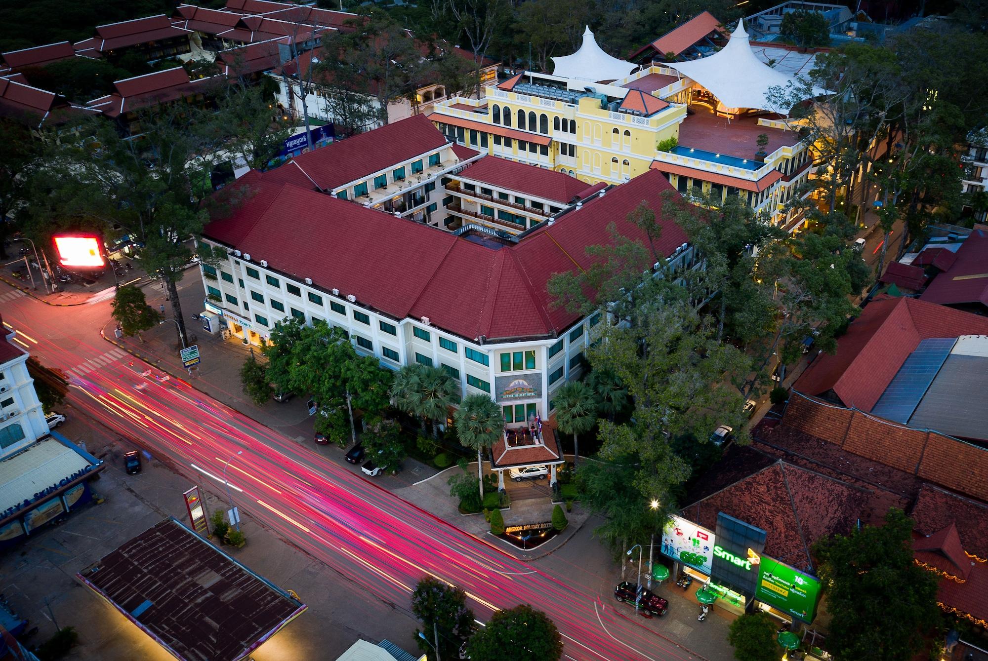 Vista Exterior Angkor Holiday Hotel