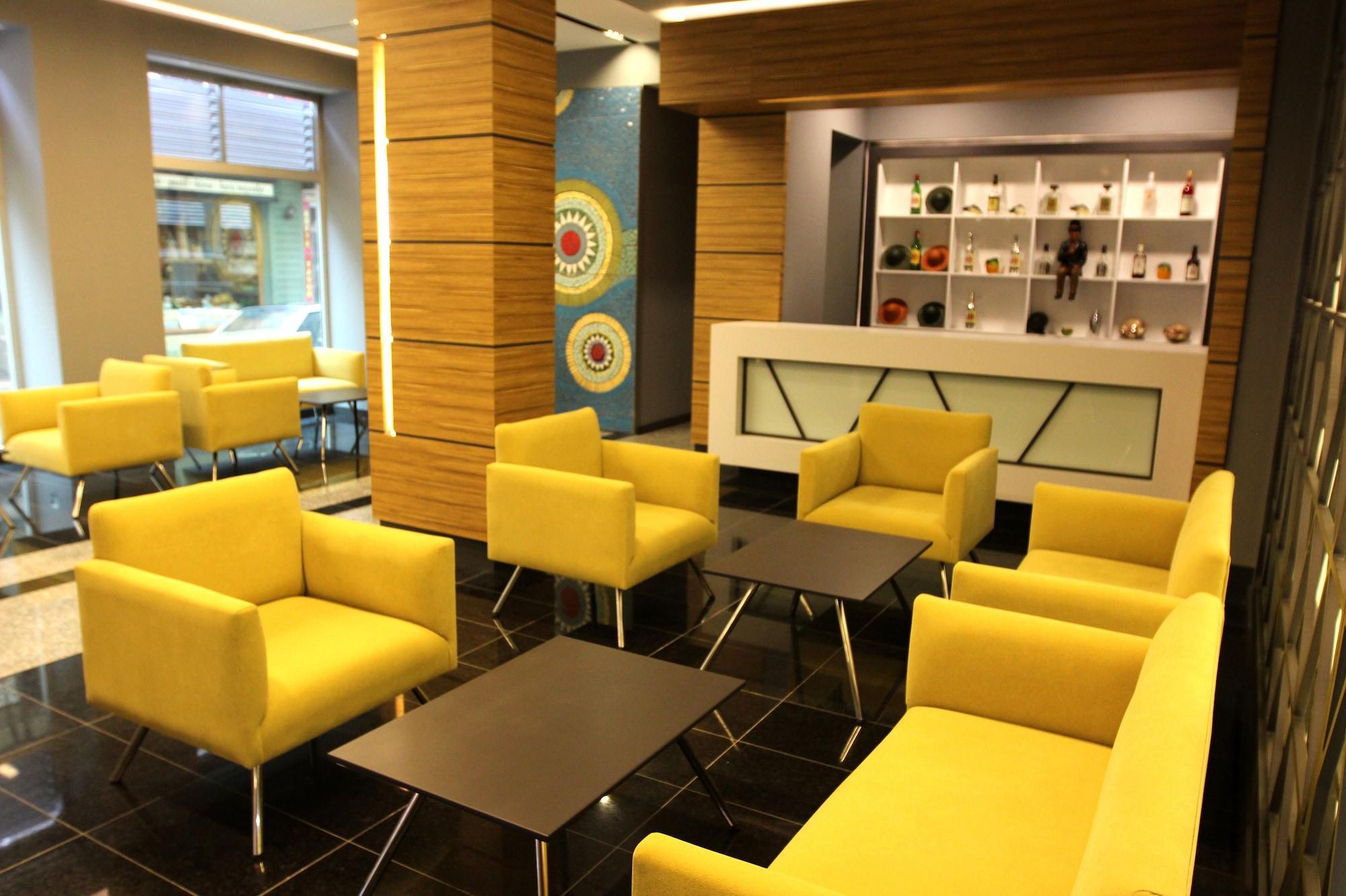 Bar/Salón Horon Hotel