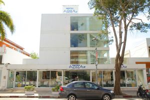 Alojamiento - Hotel Aqua