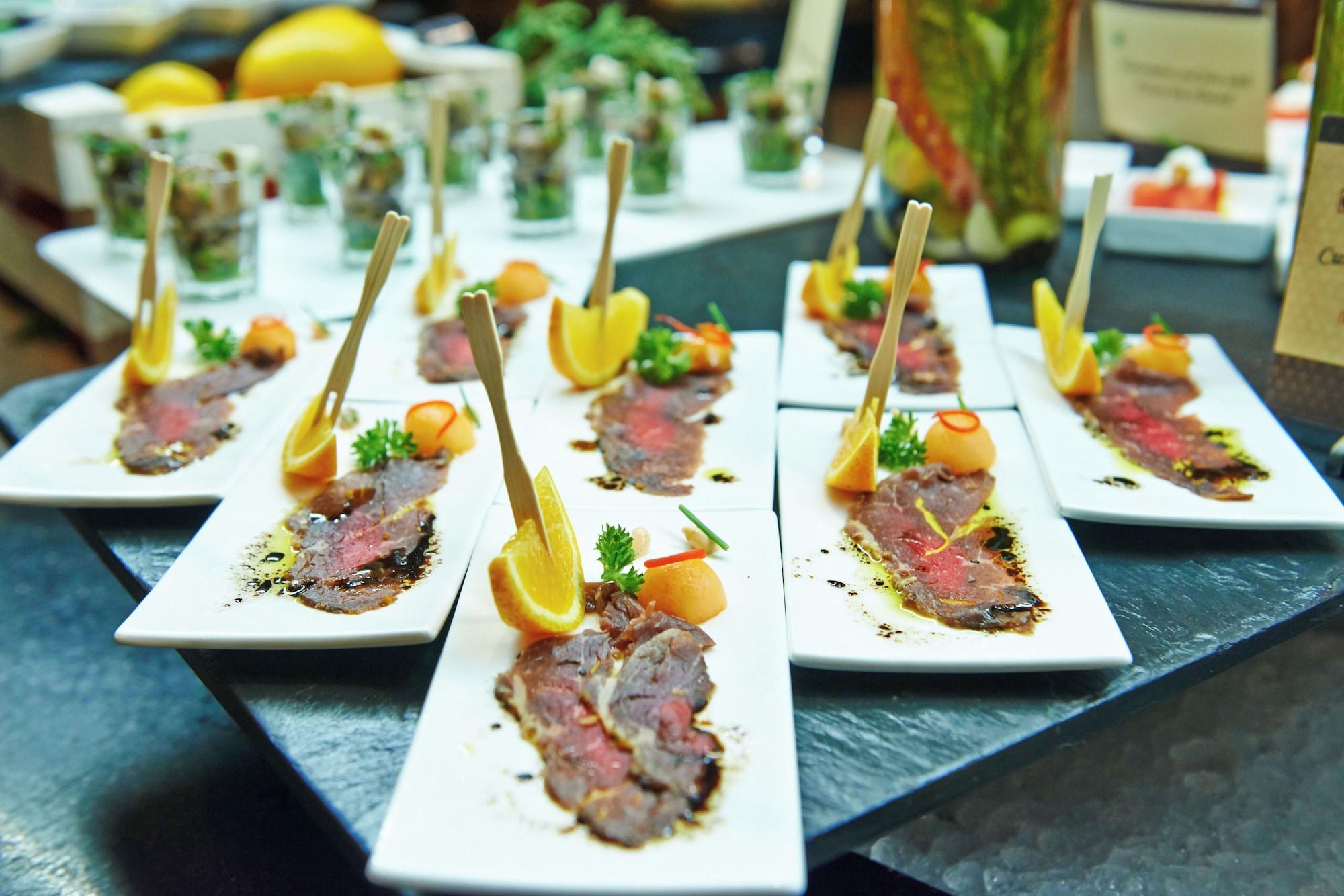 Restaurant ITC Grand Chola, a Luxury Collection Hotel, Chennai