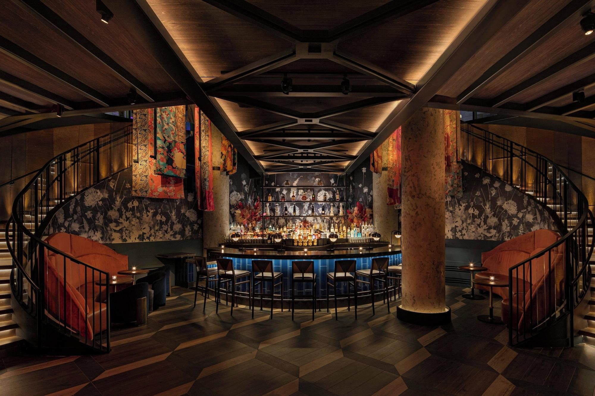 Bar/Salón Moxy NYC Lower East Side