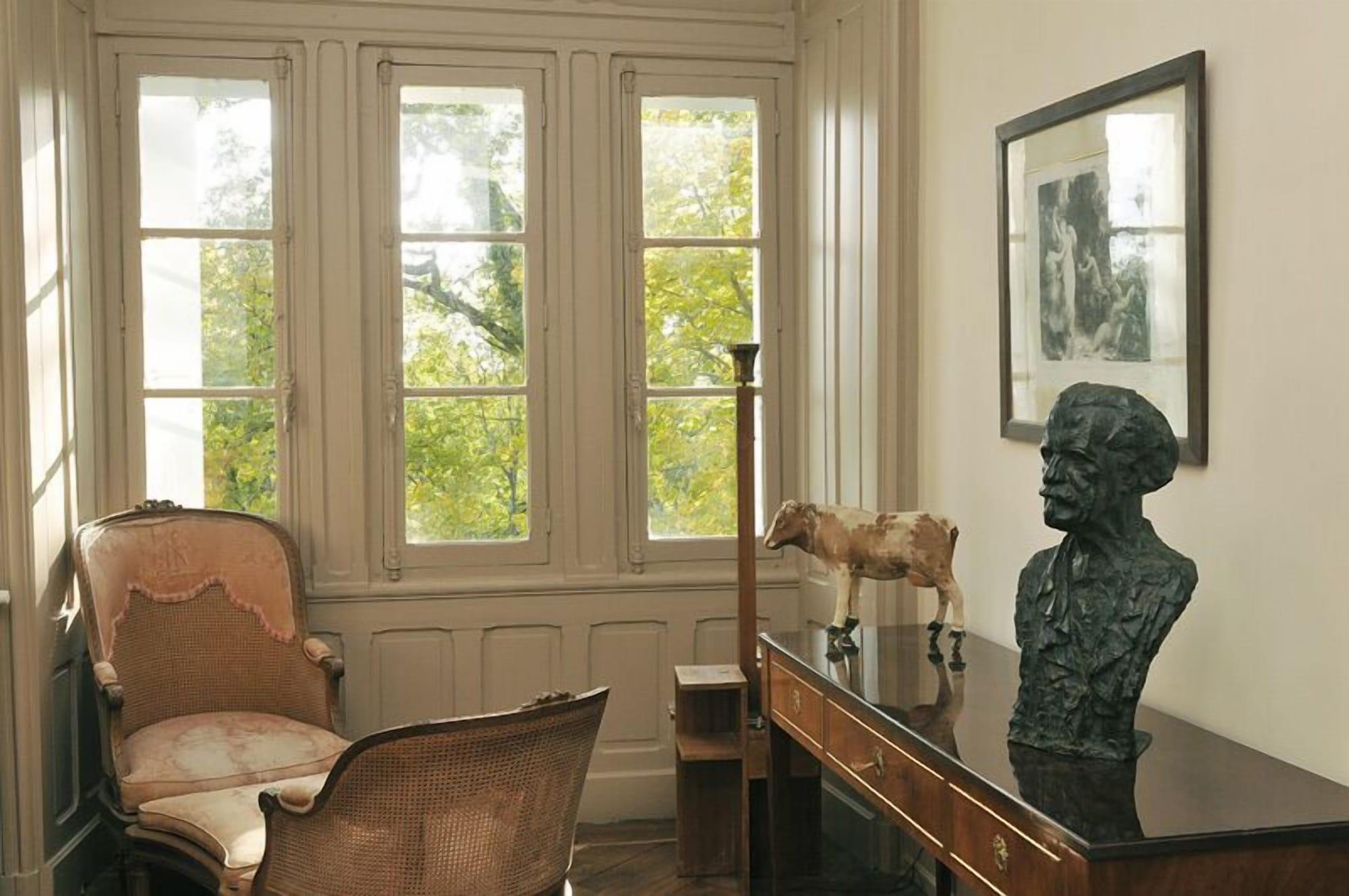 Comodidades del Alojamiento Chateau des Faugs
