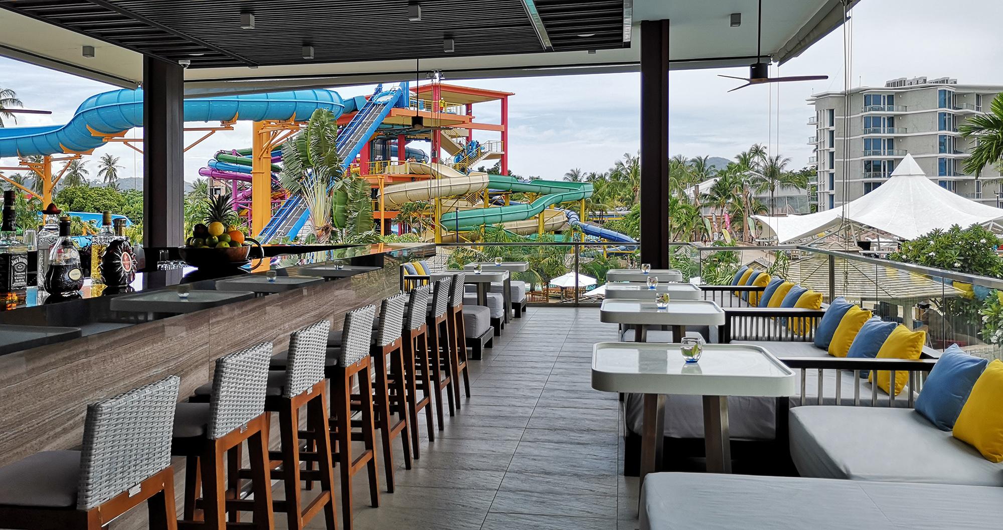 Bar/Salón Splash Beach Resort Phuket